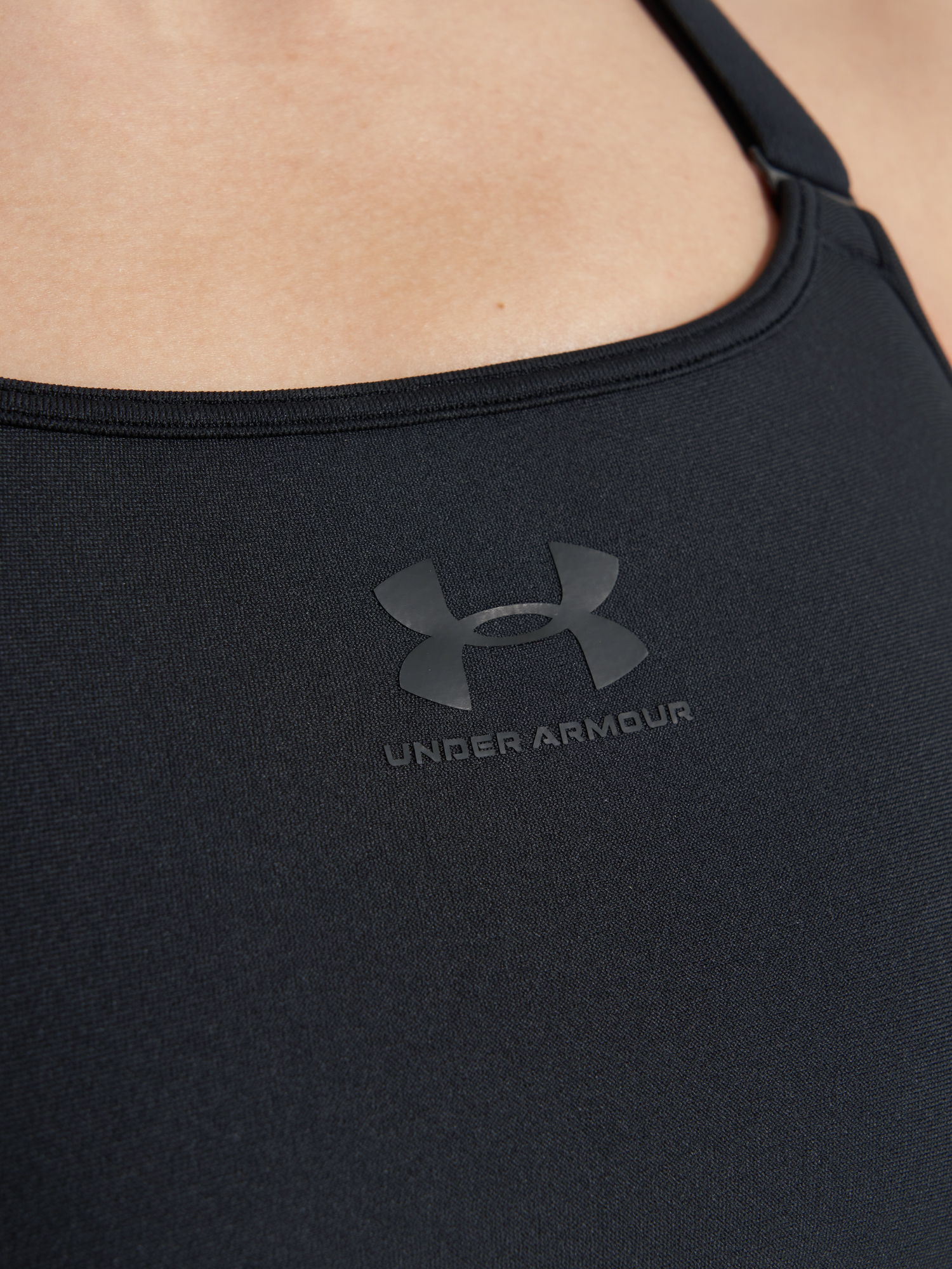 Спортивный топ бра Under Armour, Черный 1379195U0F-001, размер 50-52 - фото 4