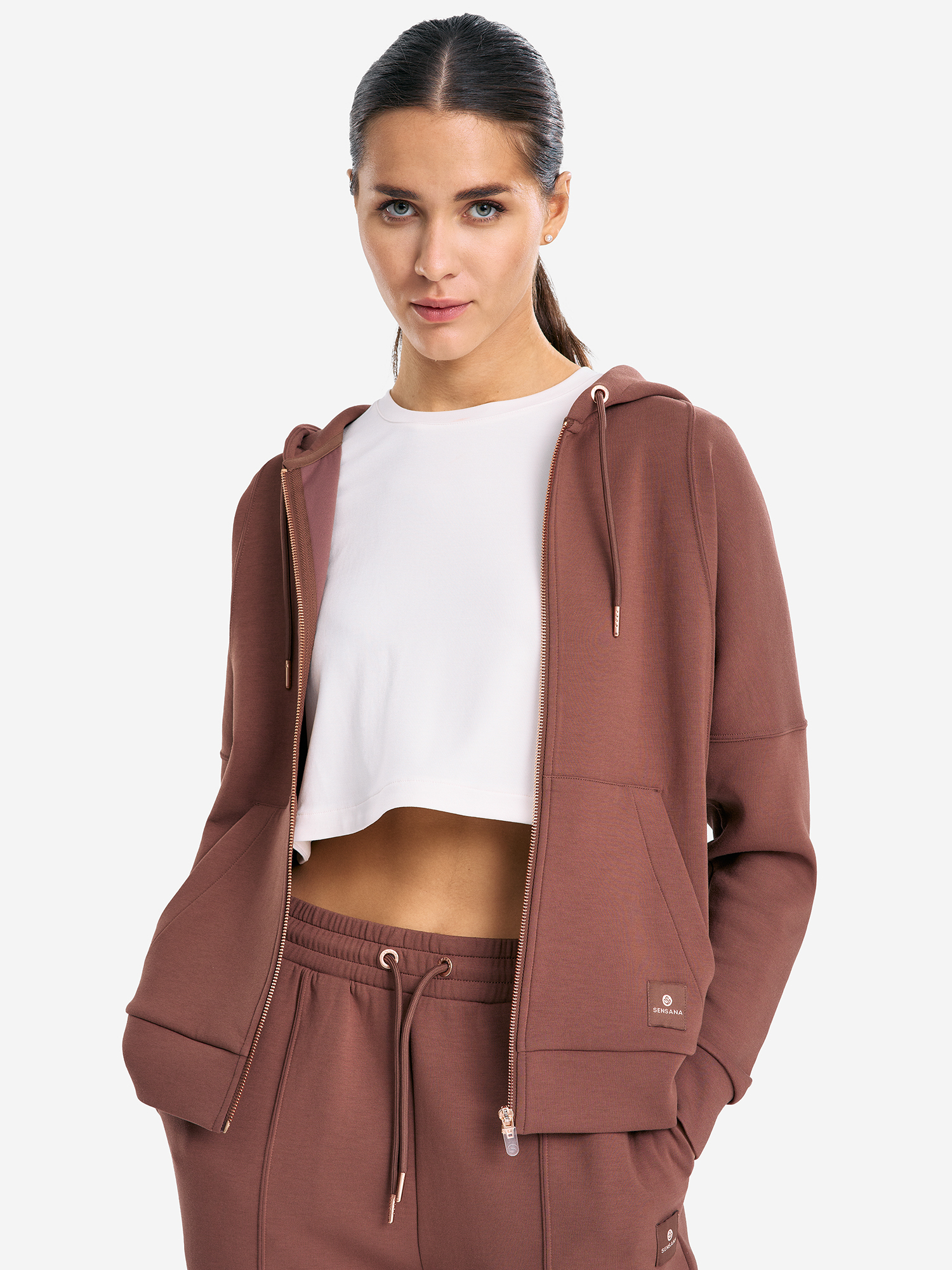 Изображение товара Женская толстовка Sensana SpecialCharm с капюшоном и карманами Изображение товара Женская толстовка Sensana SpecialCharm с капюшоном и карманами