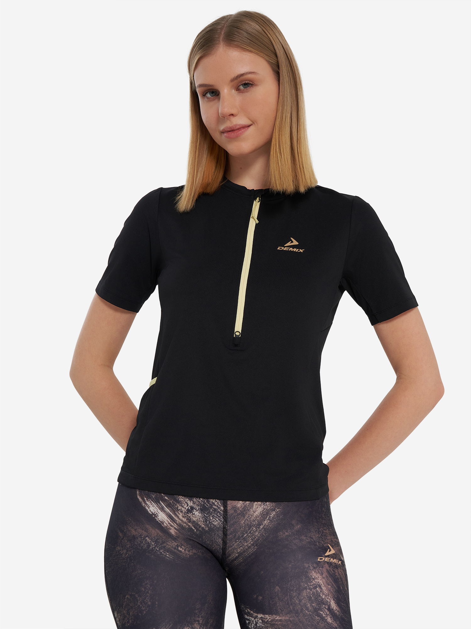

Футболка женская Demix, Черный