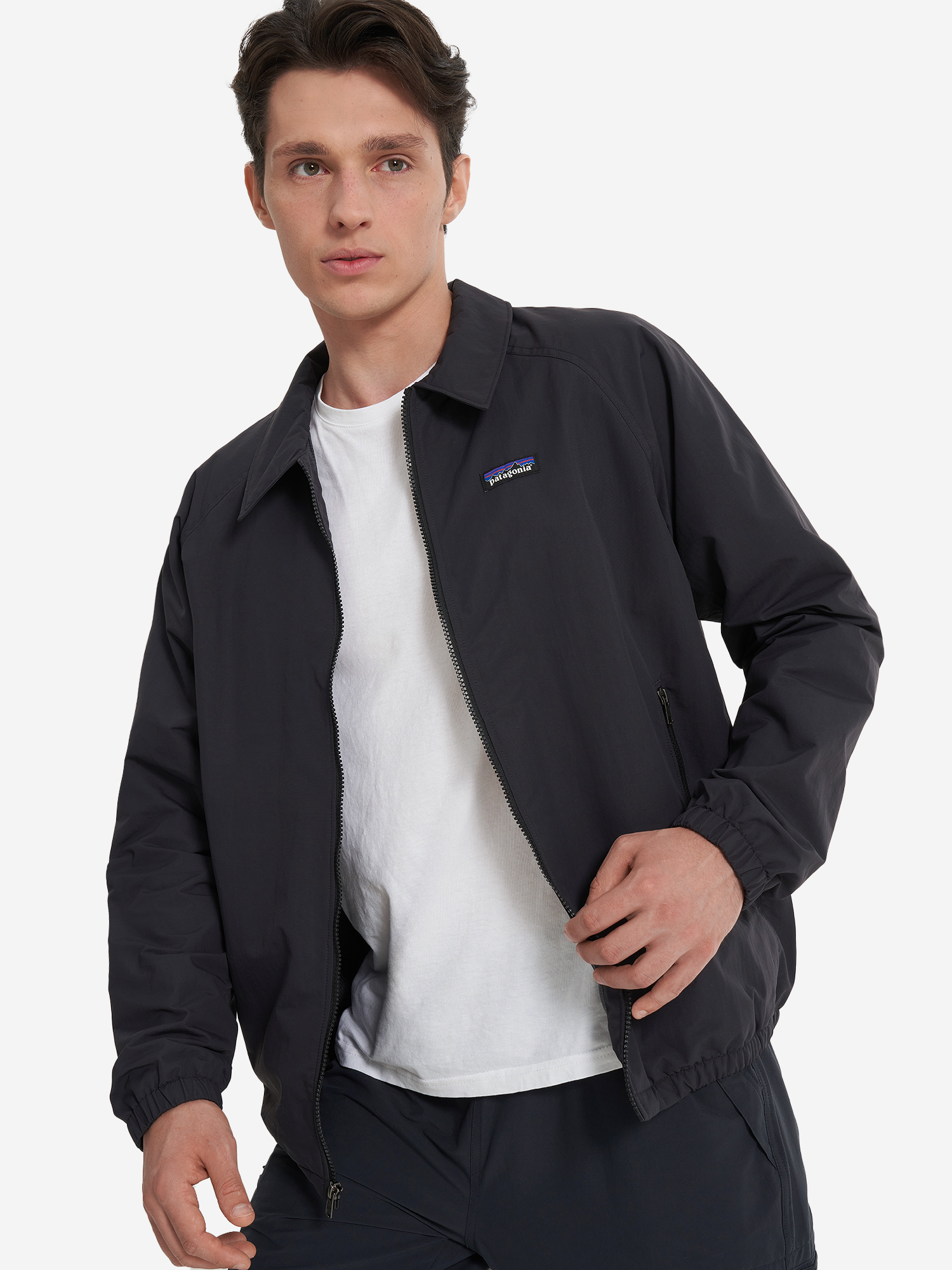 Изображение товара Мужская ветровка Patagonia, водоотталкивающая, легкая, для путешествий Изображение товара Мужская ветровка Patagonia, водоотталкивающая, легкая, для путешествий