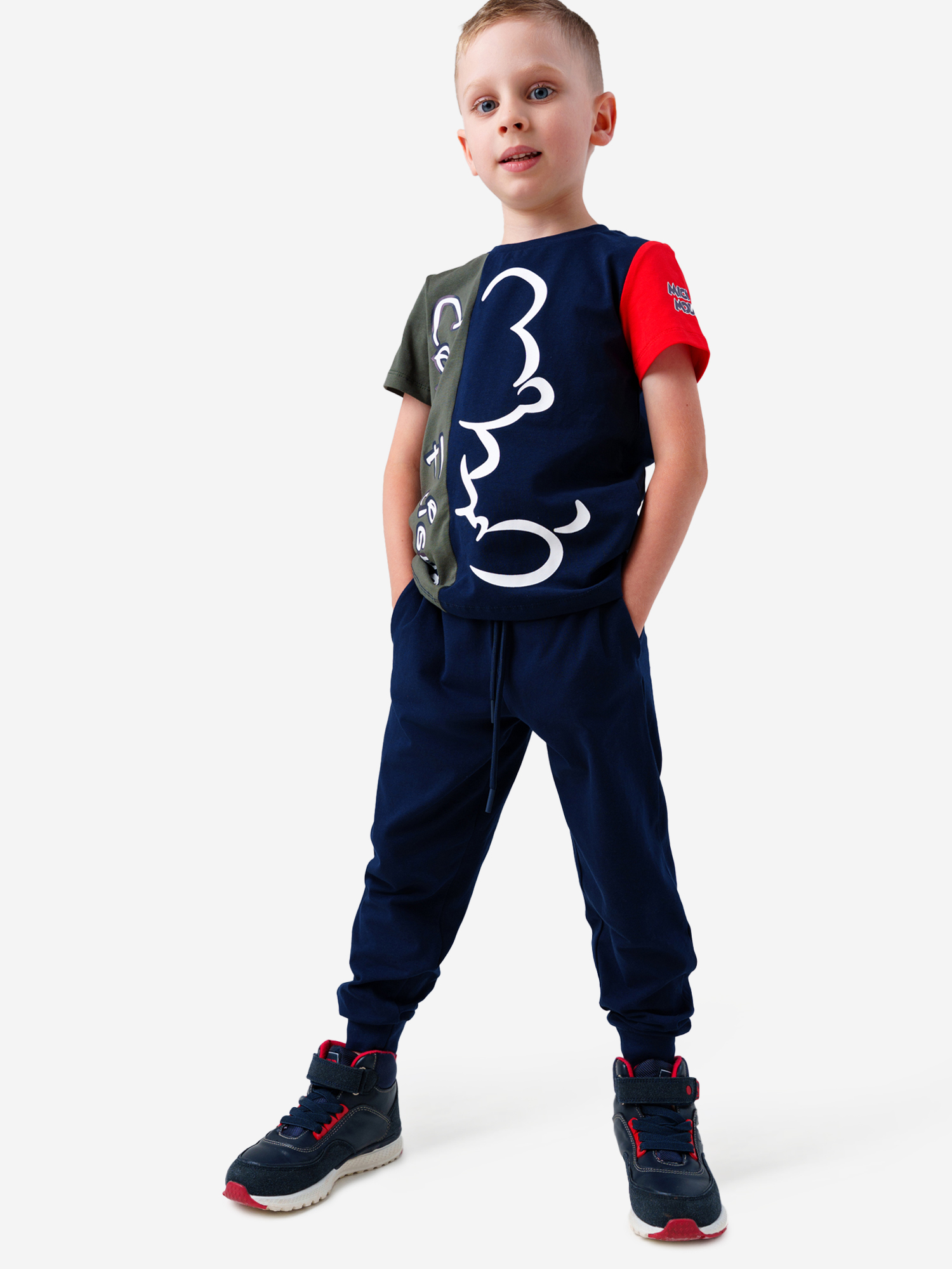 Изображение товара Комплект для мальчика футболка и брюки PlayToday всесезонный спортивный стиль