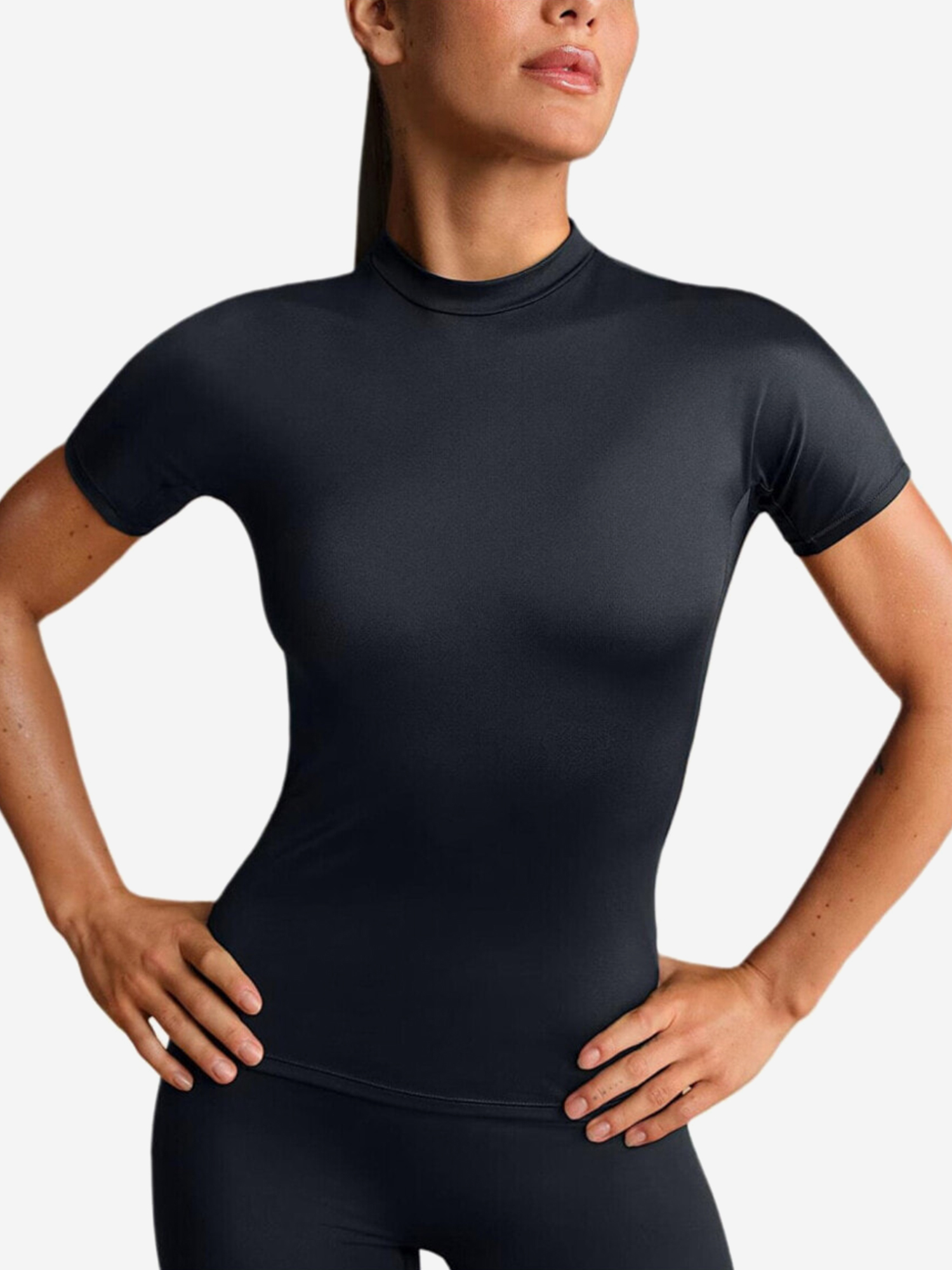 Изображение товара Футболка женская Nike SKIMS Shine