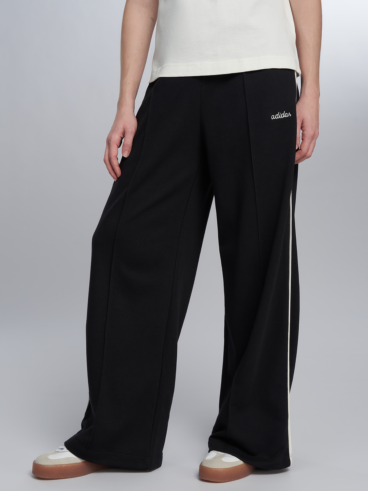 Изображение товара Брюки женские Adidas
