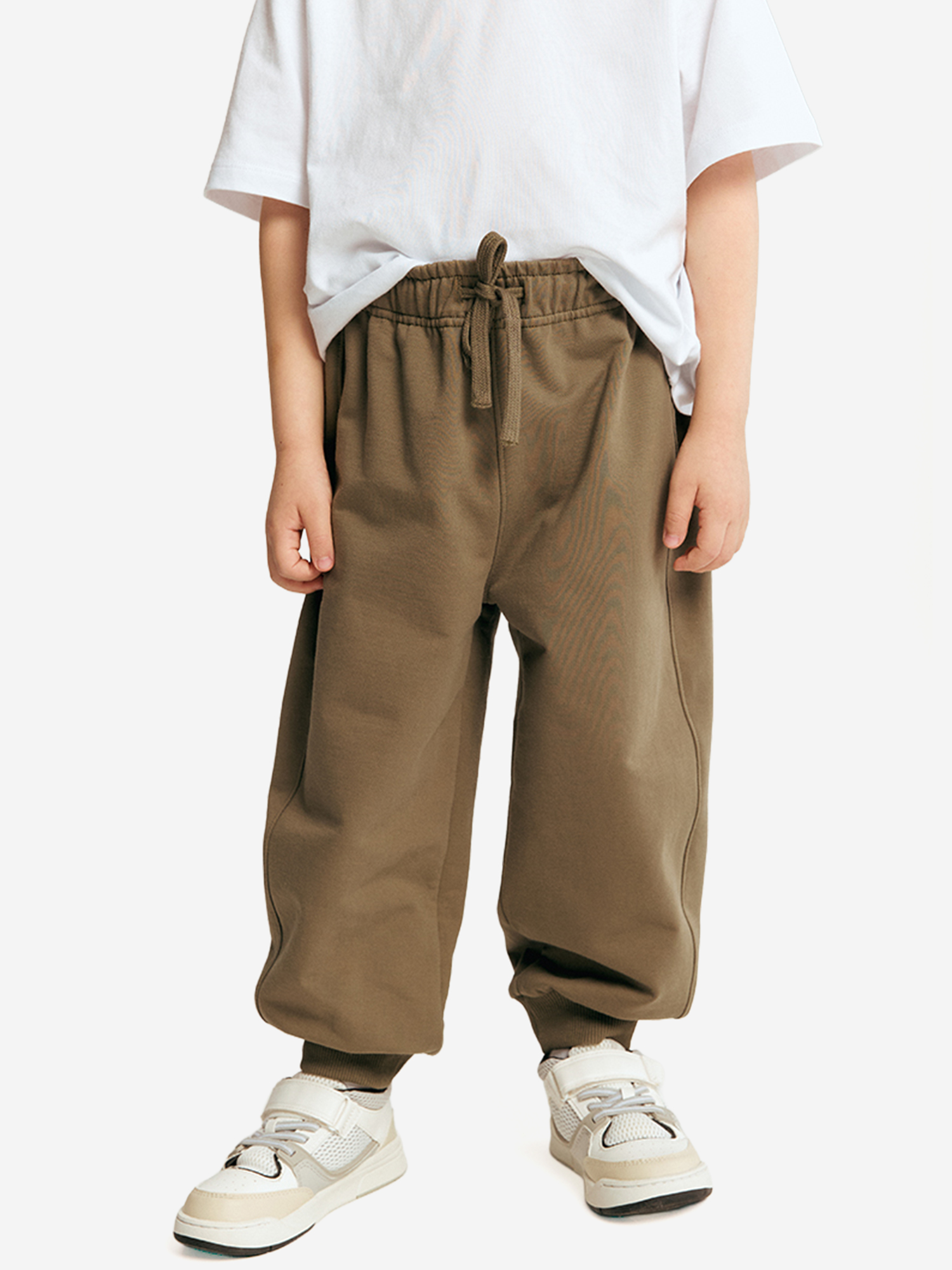 Изображение товара Брюки для мальчика Artie джоггеры без утеплителя из хлопка и эластана