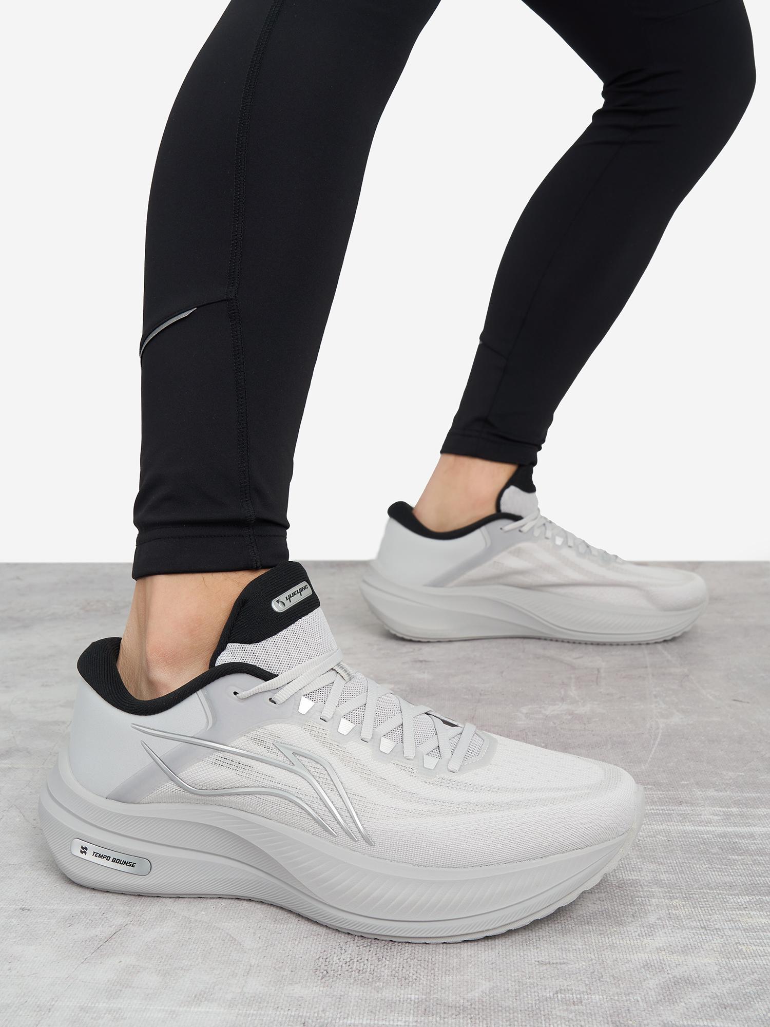 

Кроссовки мужские Li-Ning Yueying 5, Серый