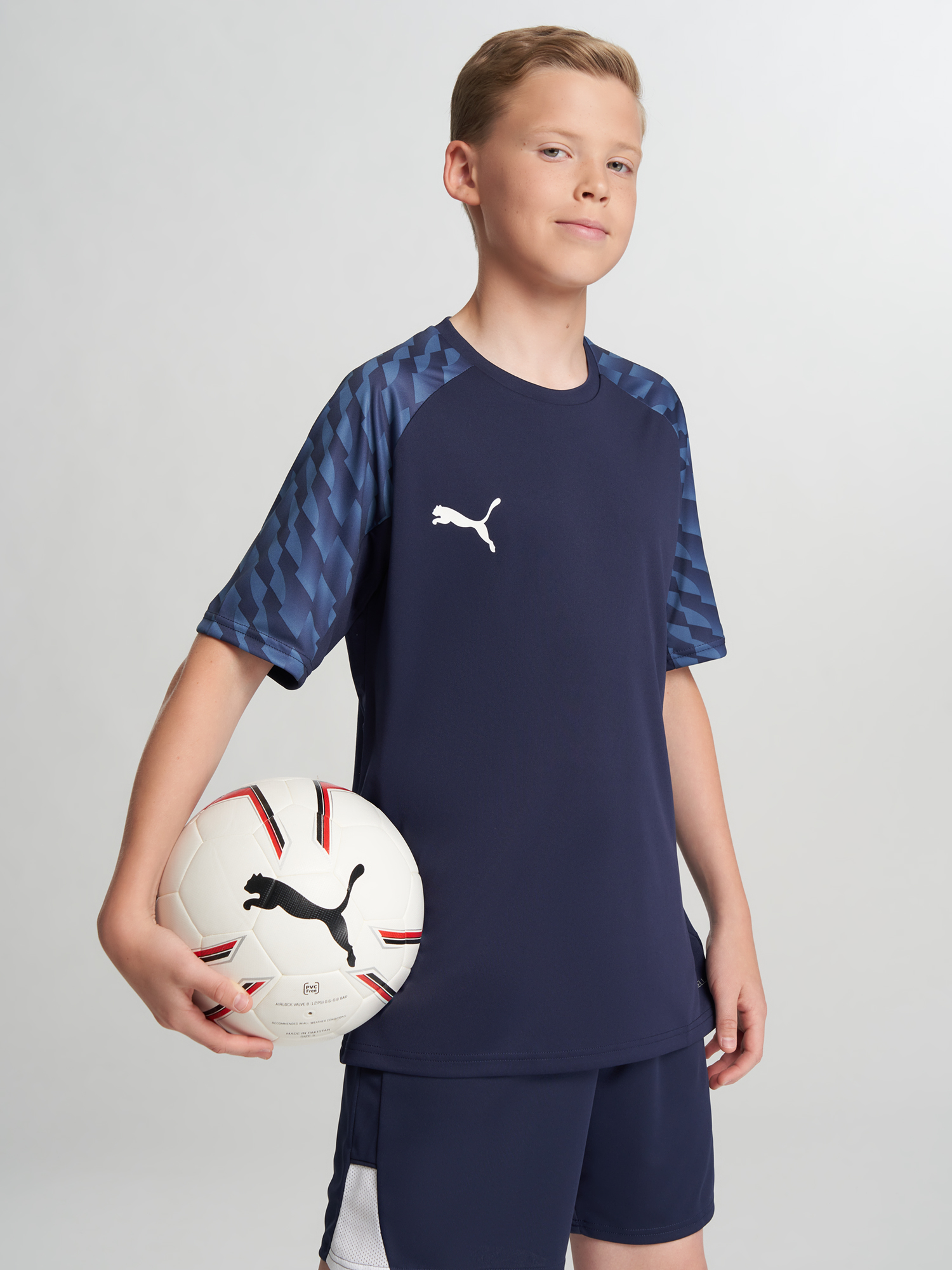 Изображение товара Футболка для мальчиков PUMA Teamliga26, Черный Изображение товара Футболка для мальчиков PUMA Teamliga26, Черный
