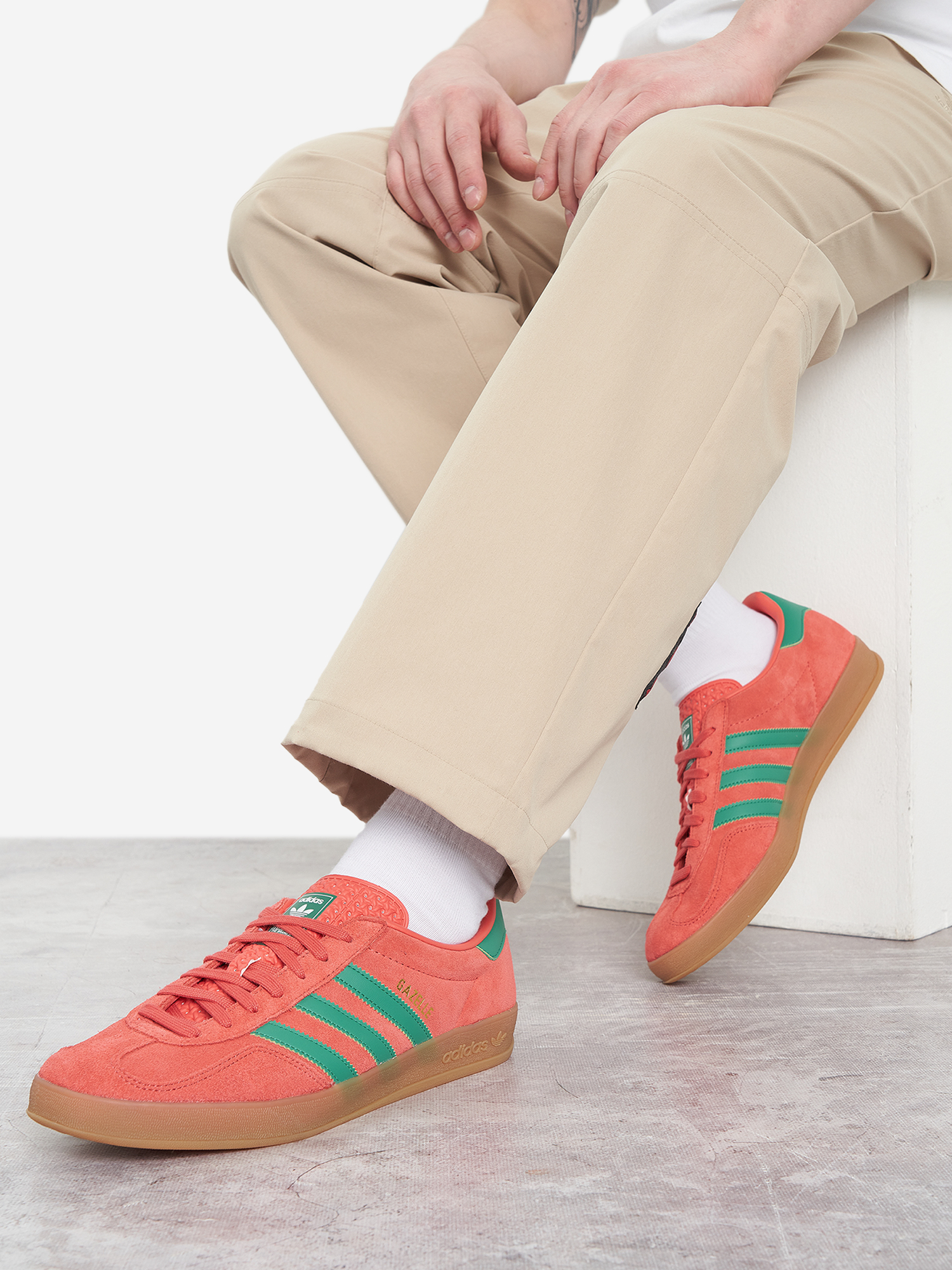 

Кеды мужские adidas Gazelle Indoor, Красный