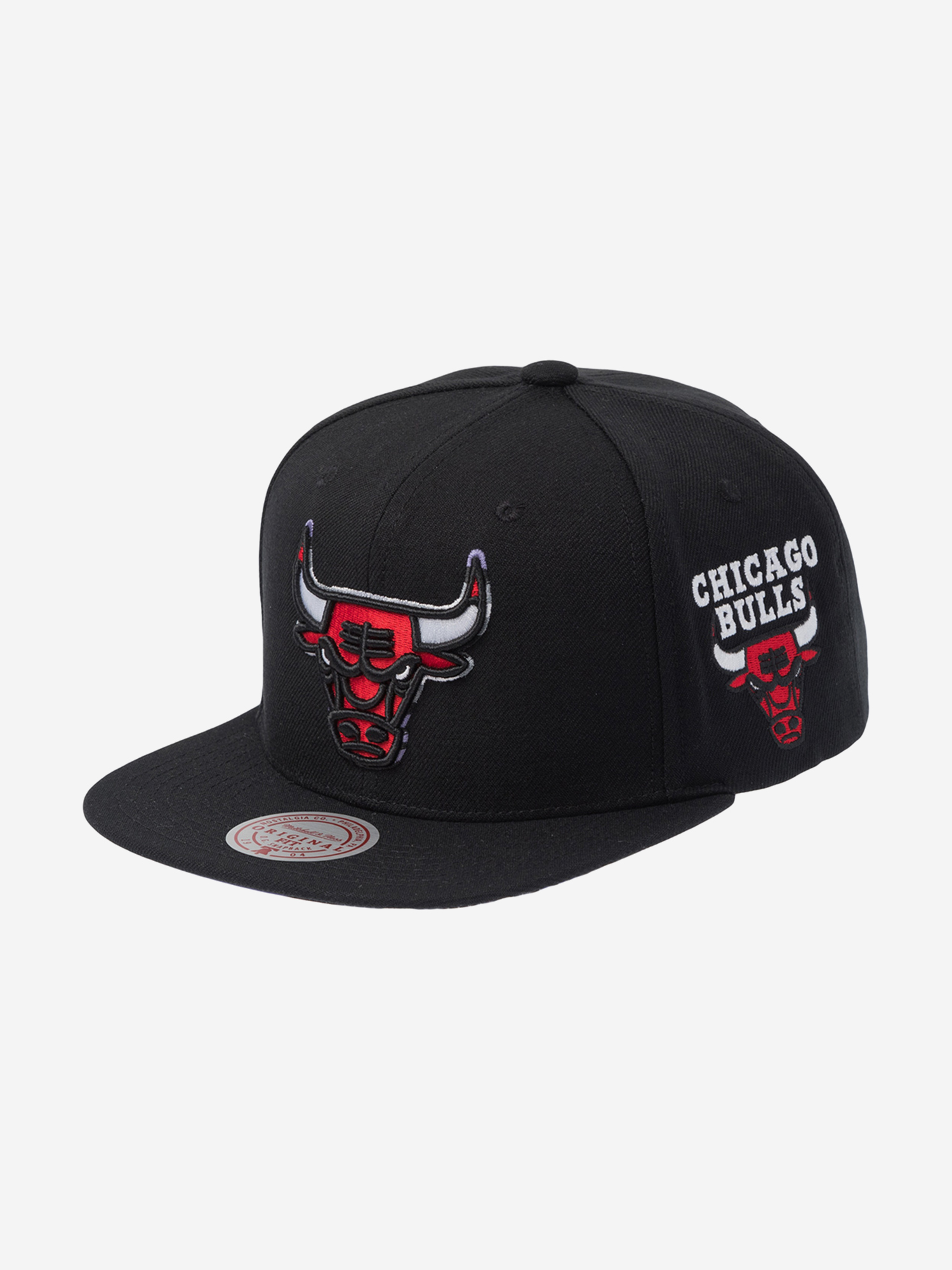Изображение товара Бейсболка с прямым козырьком MITCHELL NESS Chicago Bulls черная