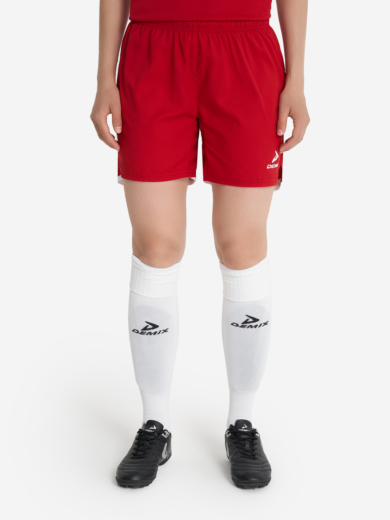 Изображение товара Шорты женские Demix Pace темно-красные для футбольных тренировок