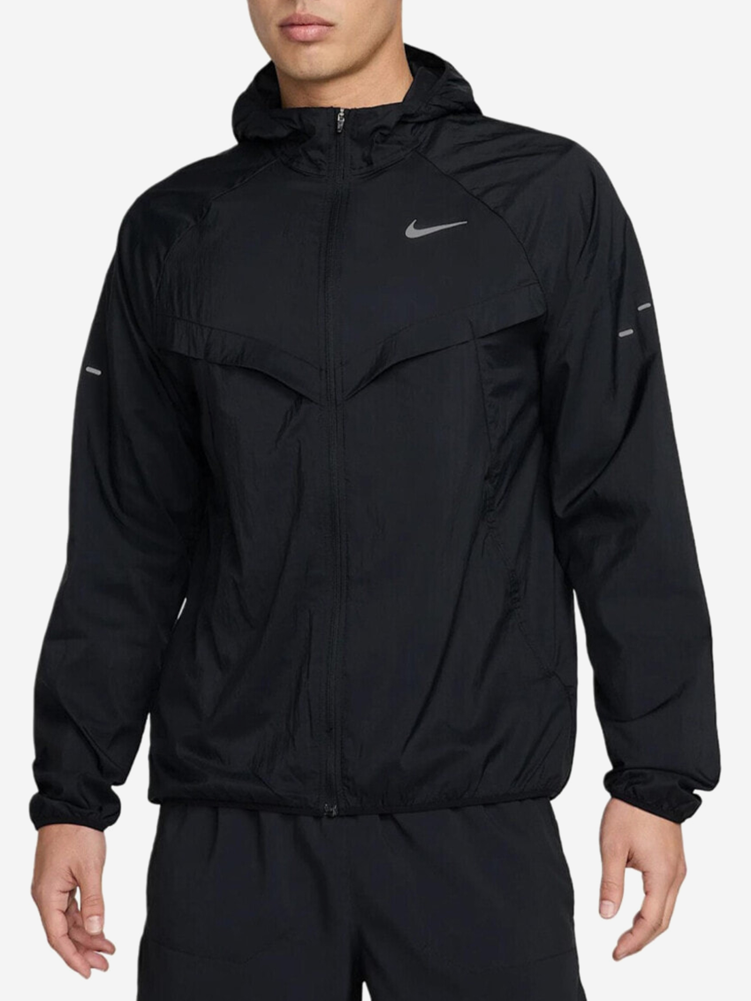 Изображение товара Ветровка мужская Nike Stride, Черный Изображение товара Ветровка мужская Nike Stride, Черный