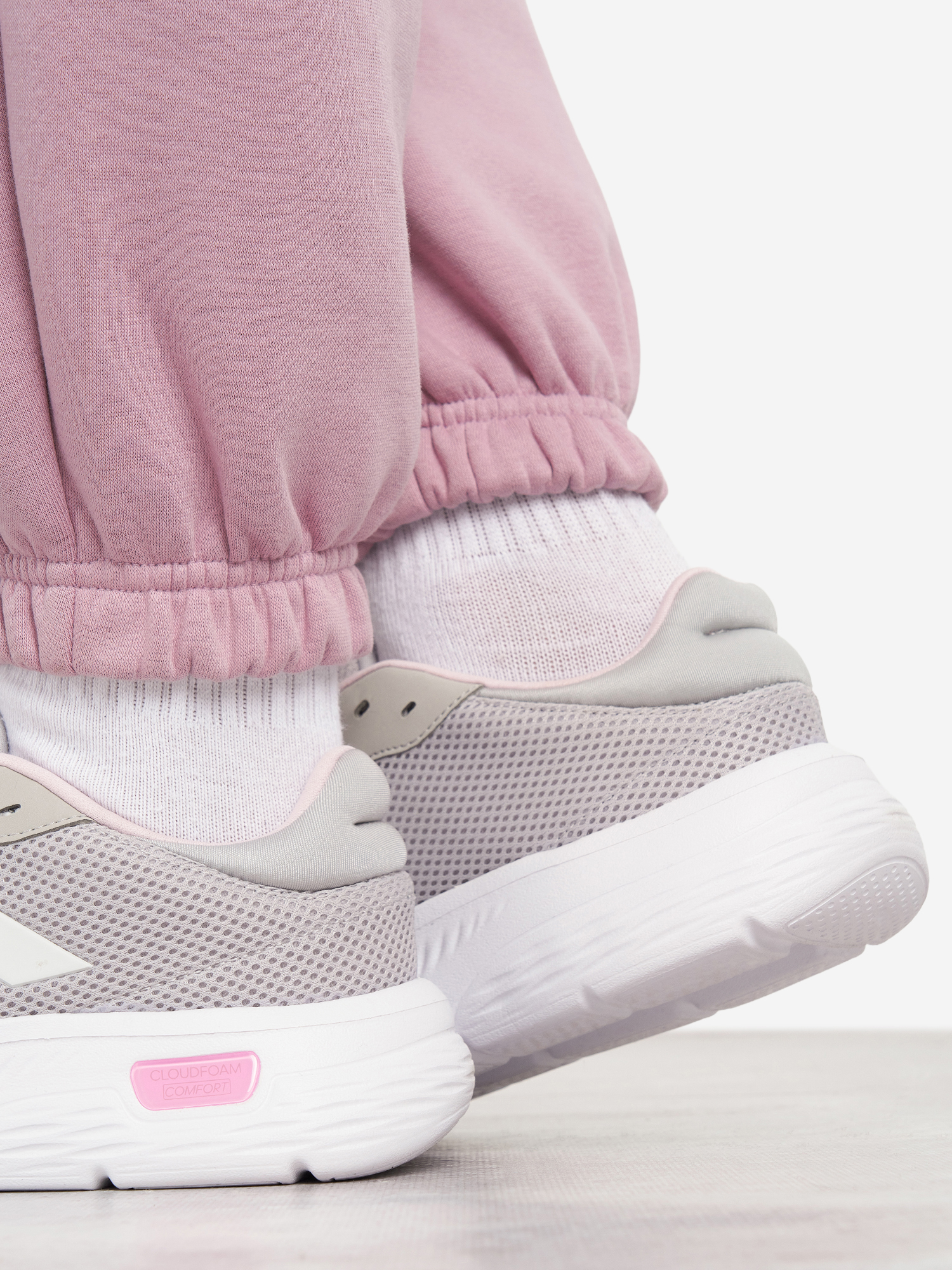 фото Кроссовки женские adidas cloudfoam comfy, серый