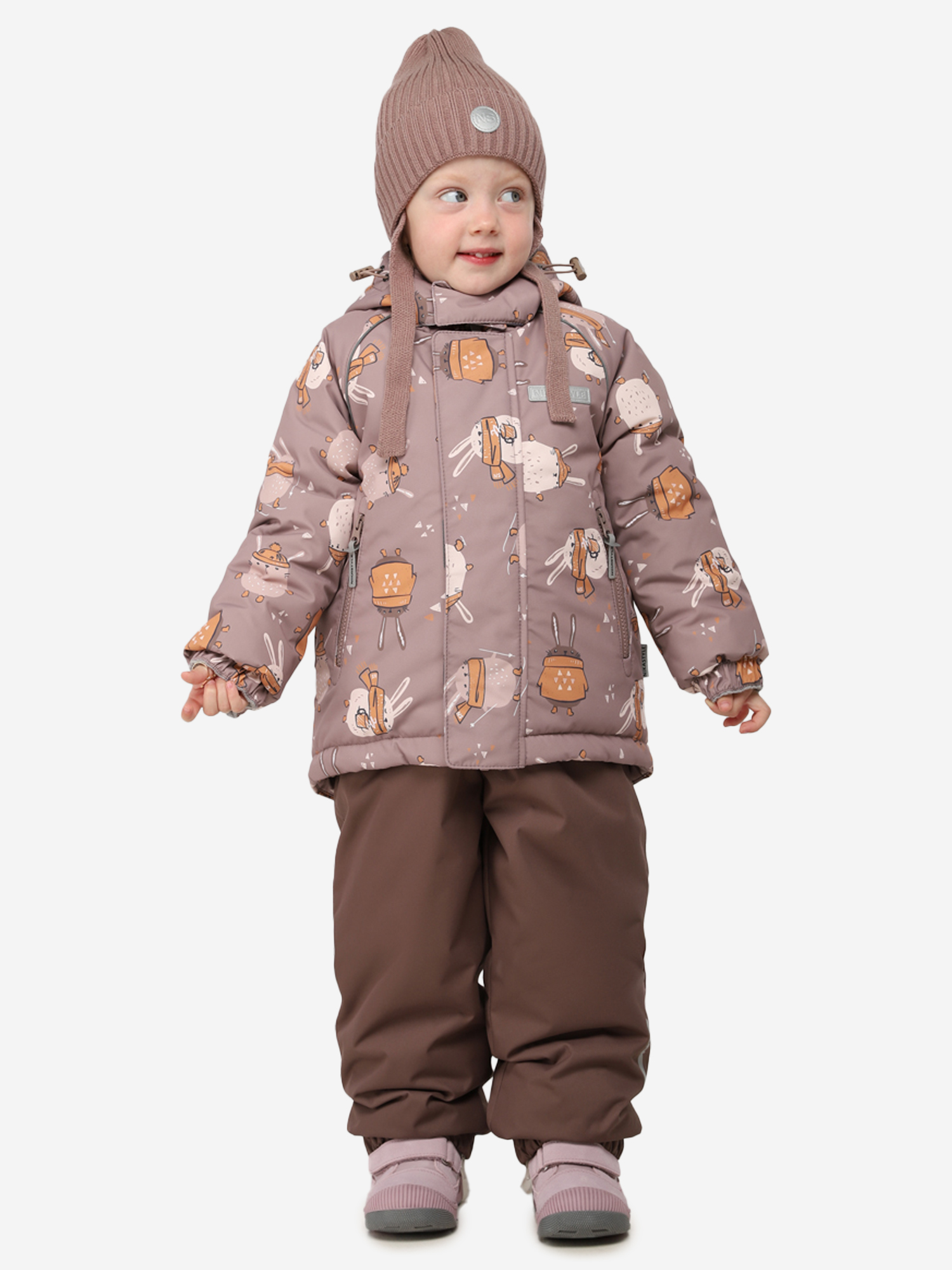 Изображение товара Костюм NIKASTYLE для зимних путешествий в цвете капучино/орех