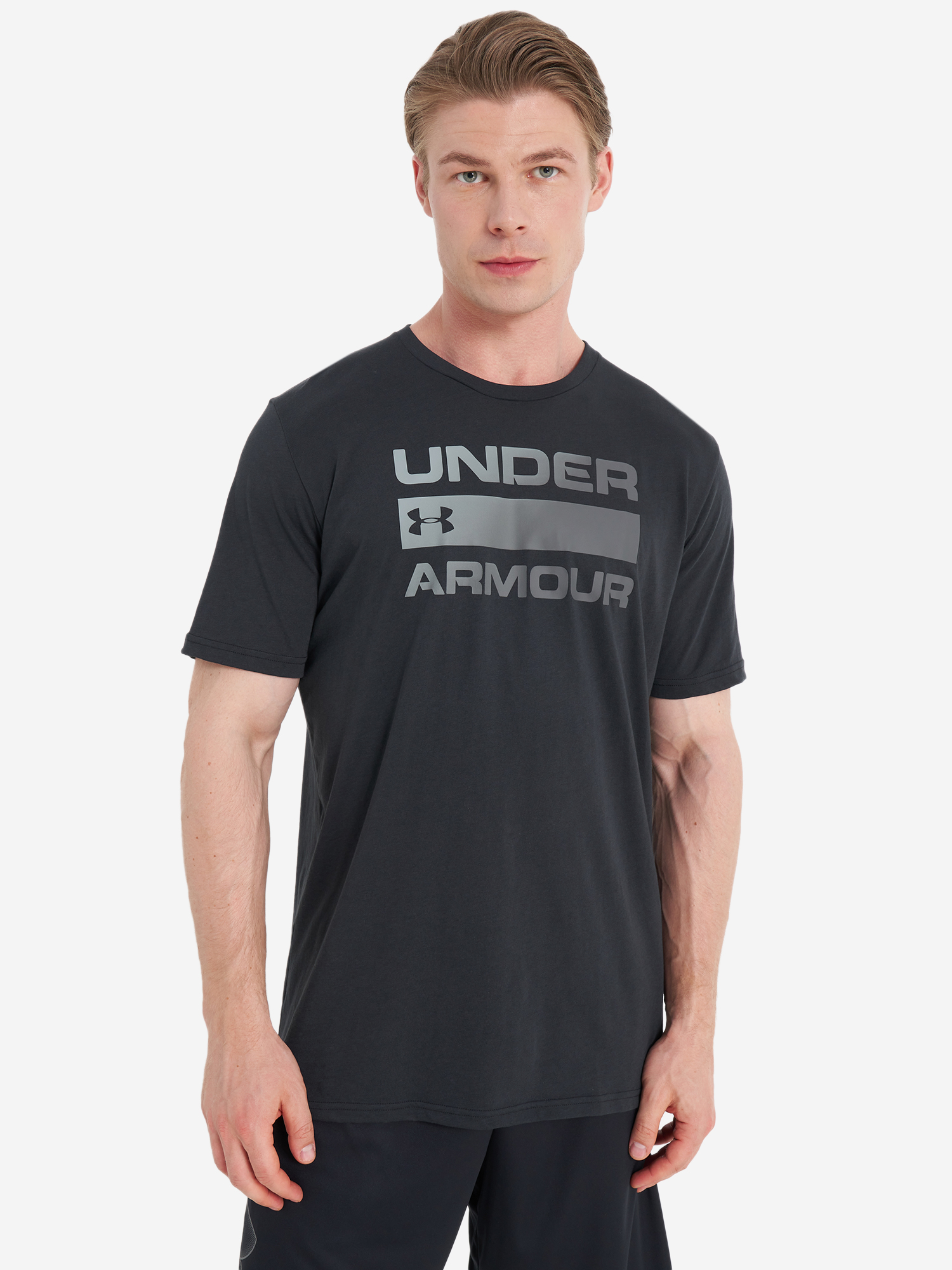 Футболка мужская Under Armour, Черный 1329582U0F-001, размер RUS 50-52 - фото 2