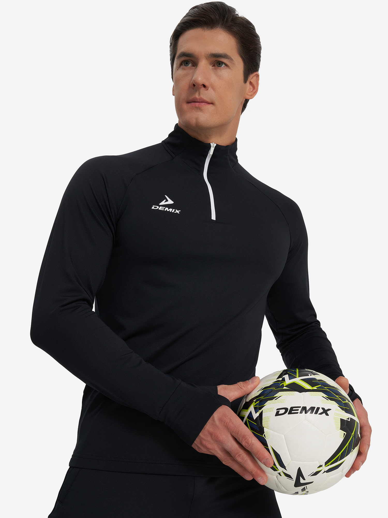 Изображение товара Футбольный джемпер Demix Playmaker мужской с молнией и влаготводящей технологией
