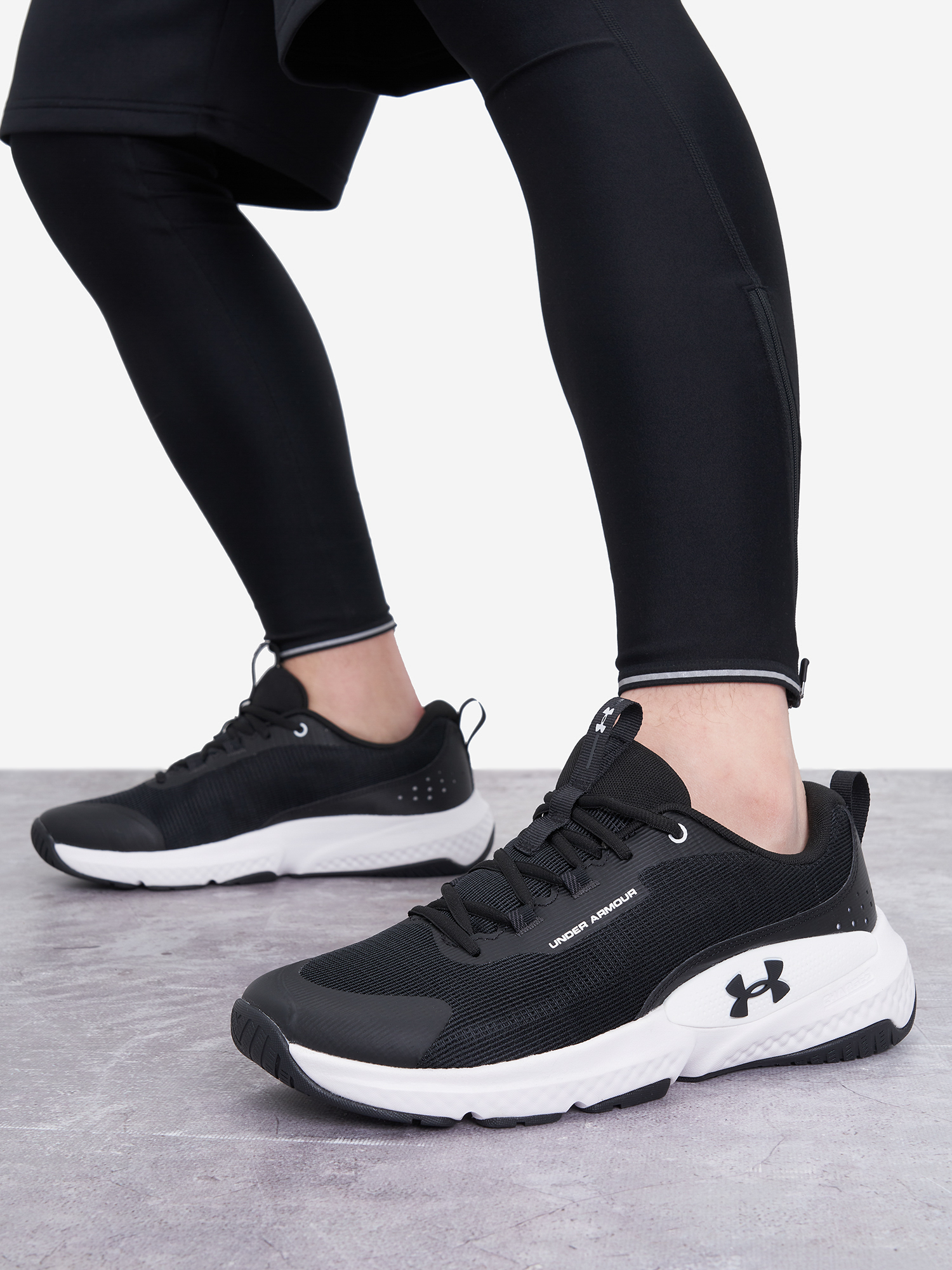 

Кроссовки мужские Under Armour Dynamic Select, Черный