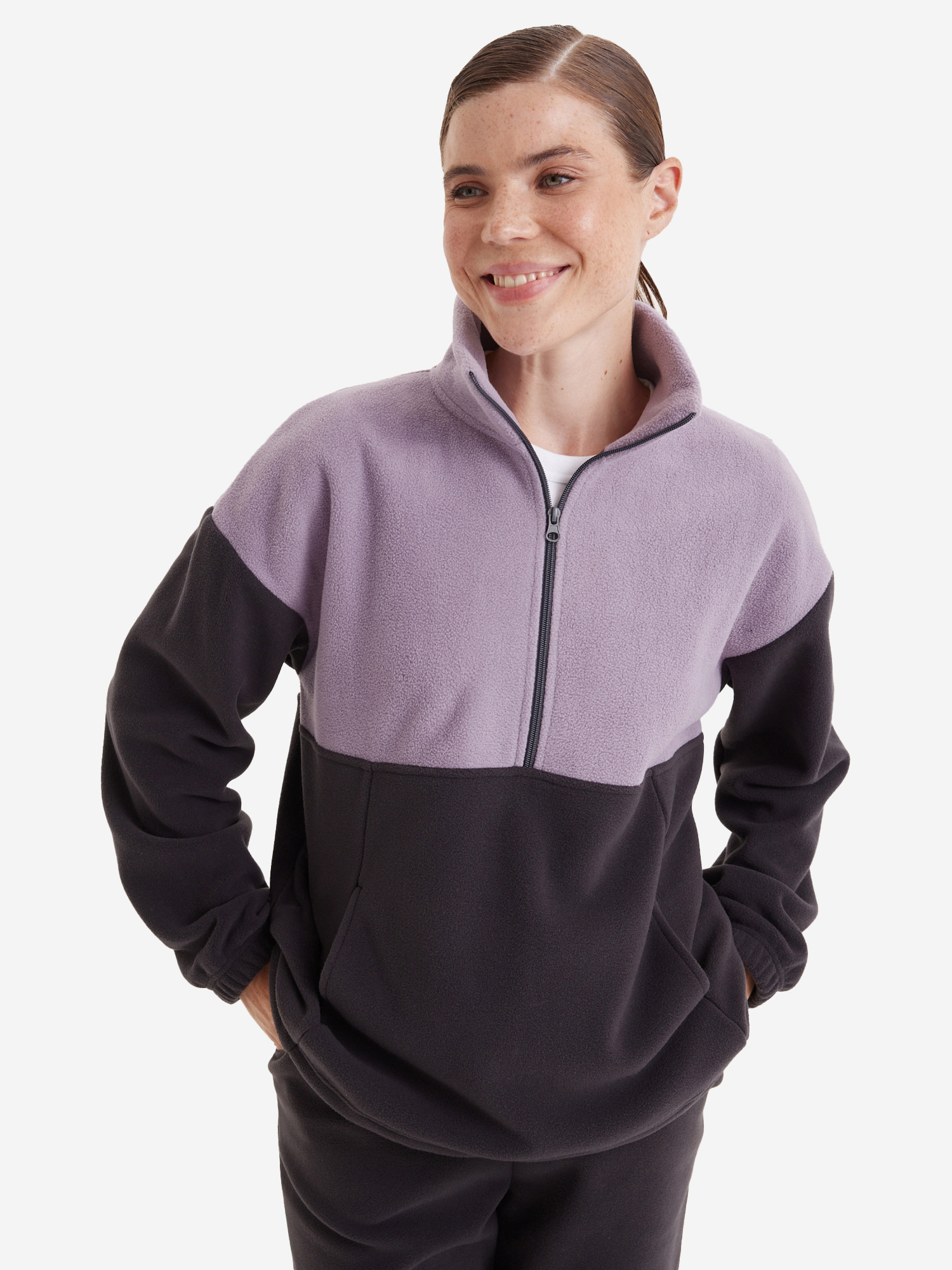 

Джемпер женский oversize PointHit на молнии с карманами, Мультицвет