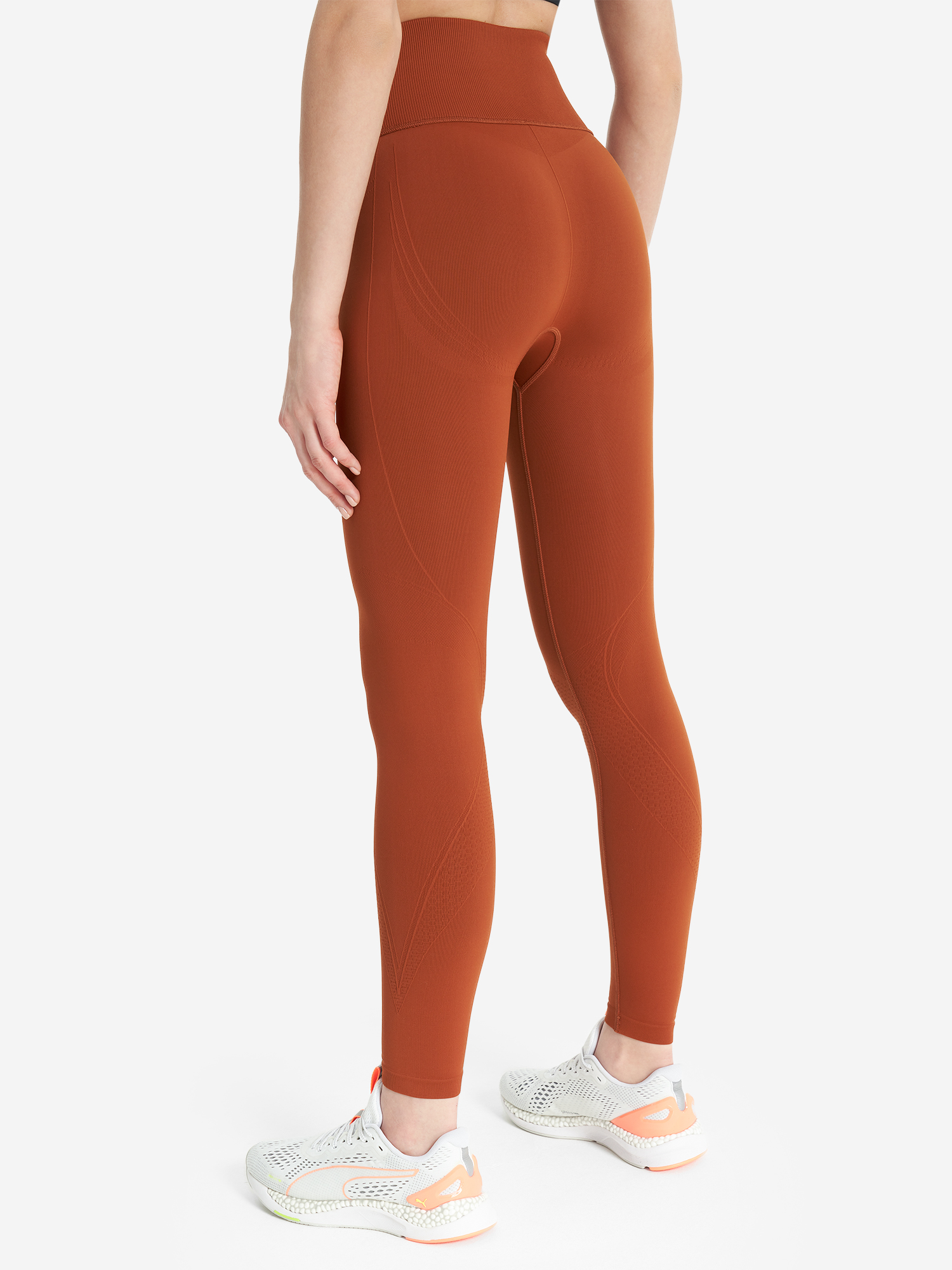 Легинсы женские PUMA Shapeluxe Seamless, Коричневый 524360P0P-81, размер RUS 42-44 - фото 2