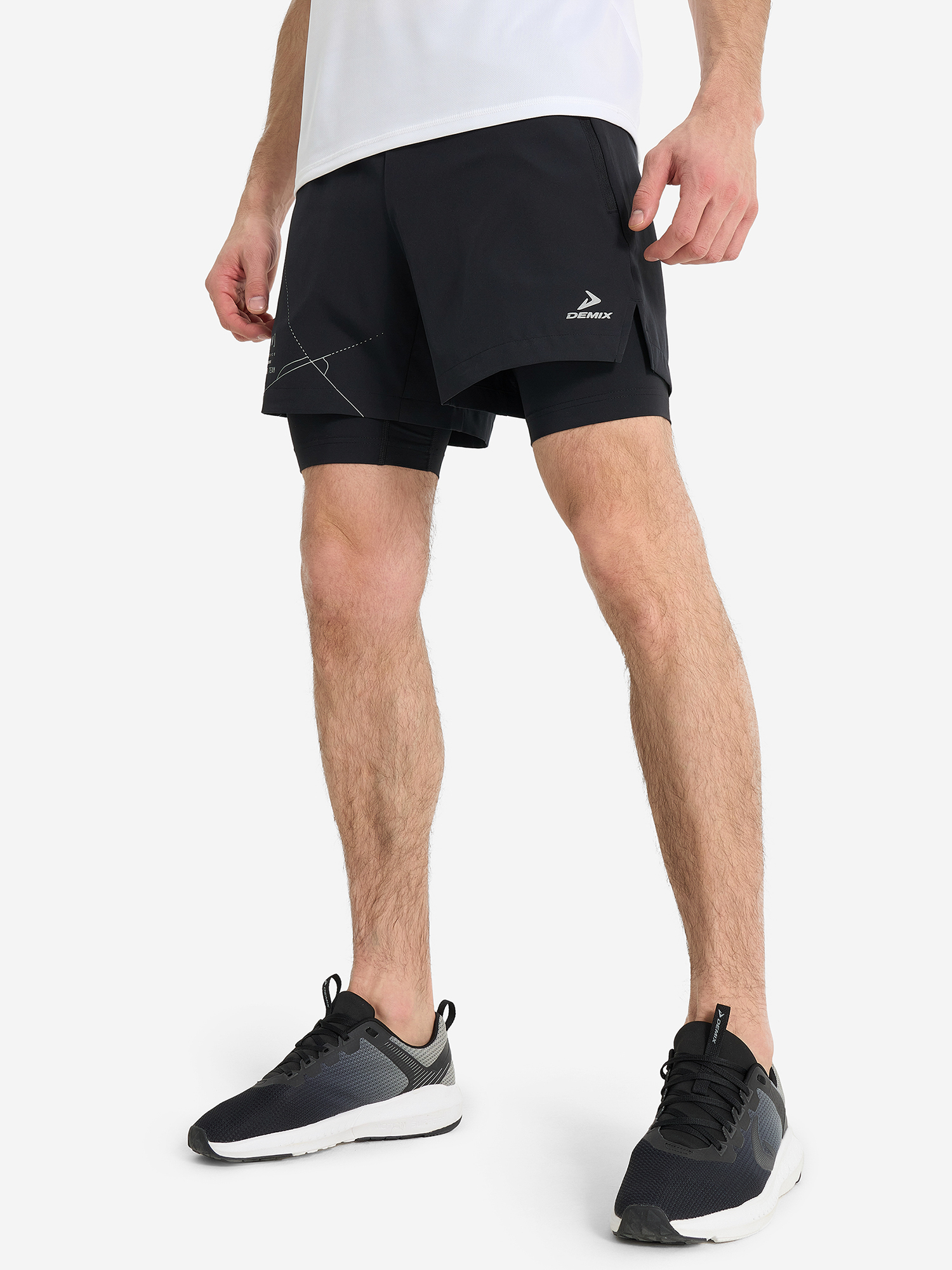 Изображение товара Мужские компрессионные шорты Demix Running Urban для бега с отражателями Изображение товара Мужские компрессионные шорты Demix Running Urban для бега с отражателями