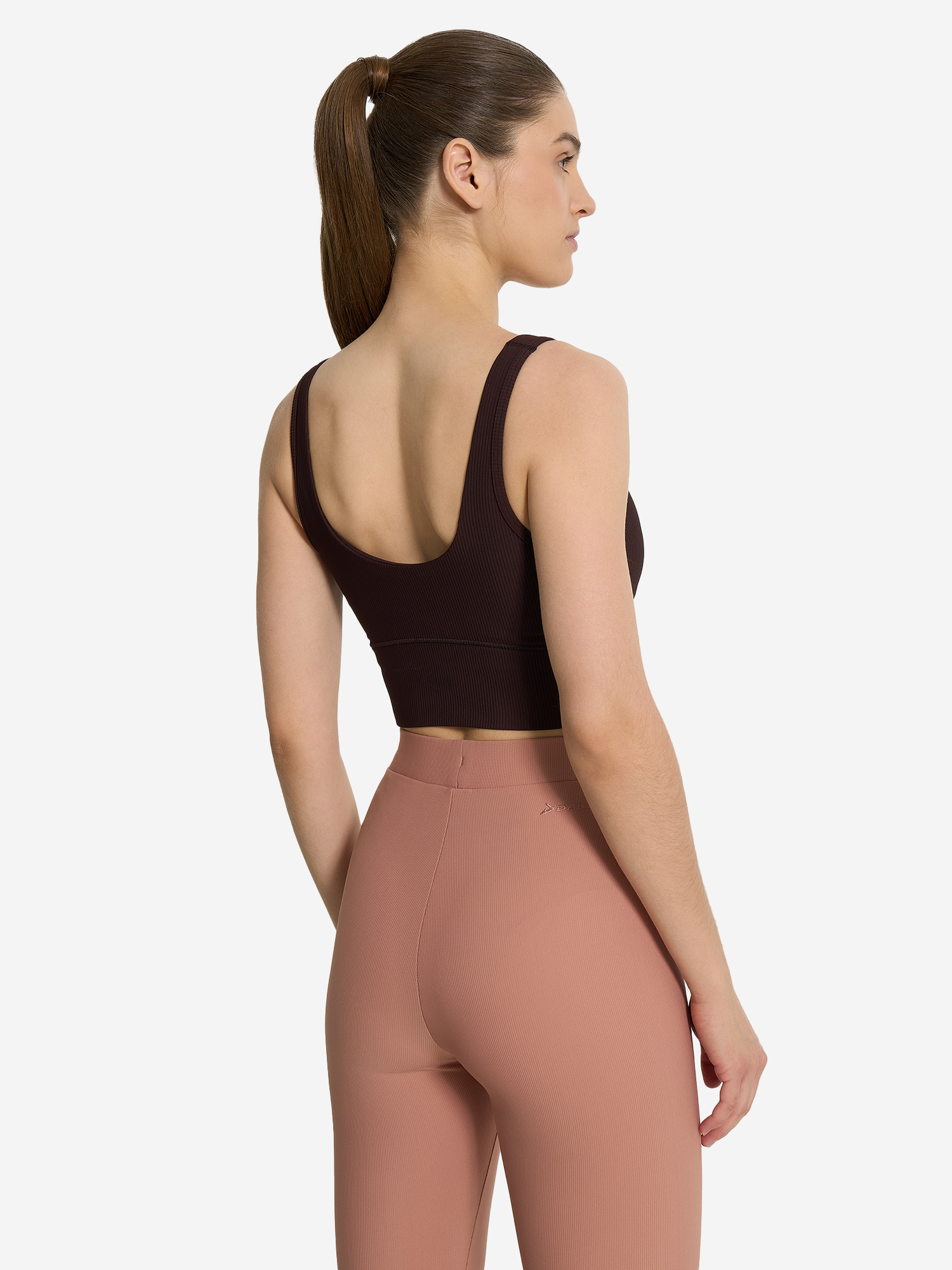 фото Майка женская under armour, коричневый