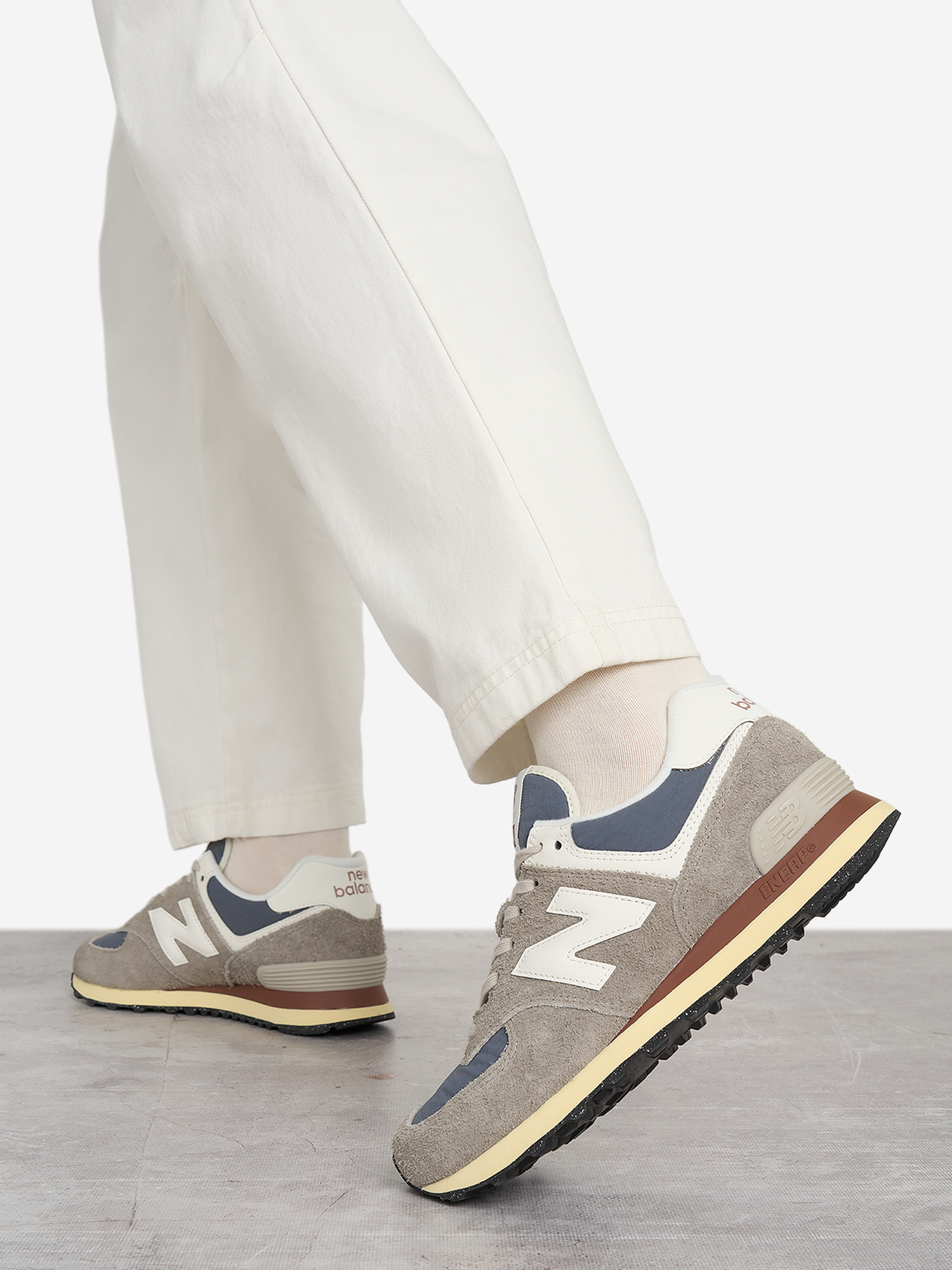 

Кроссовки женские New Balance 574, Серый