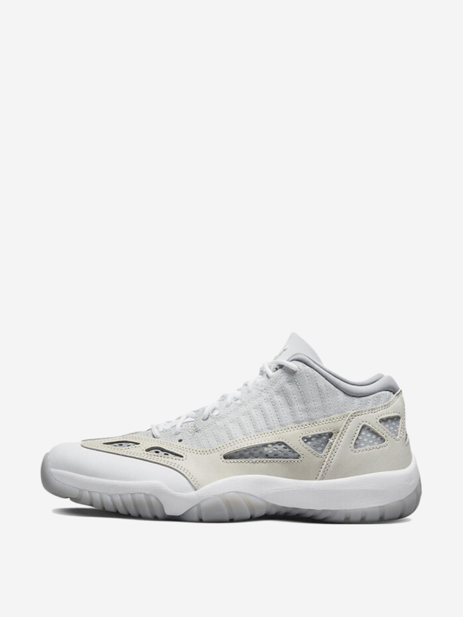 Изображение товара Кроссовки Jordan 11 Retro Low Ie для спорта и стиля