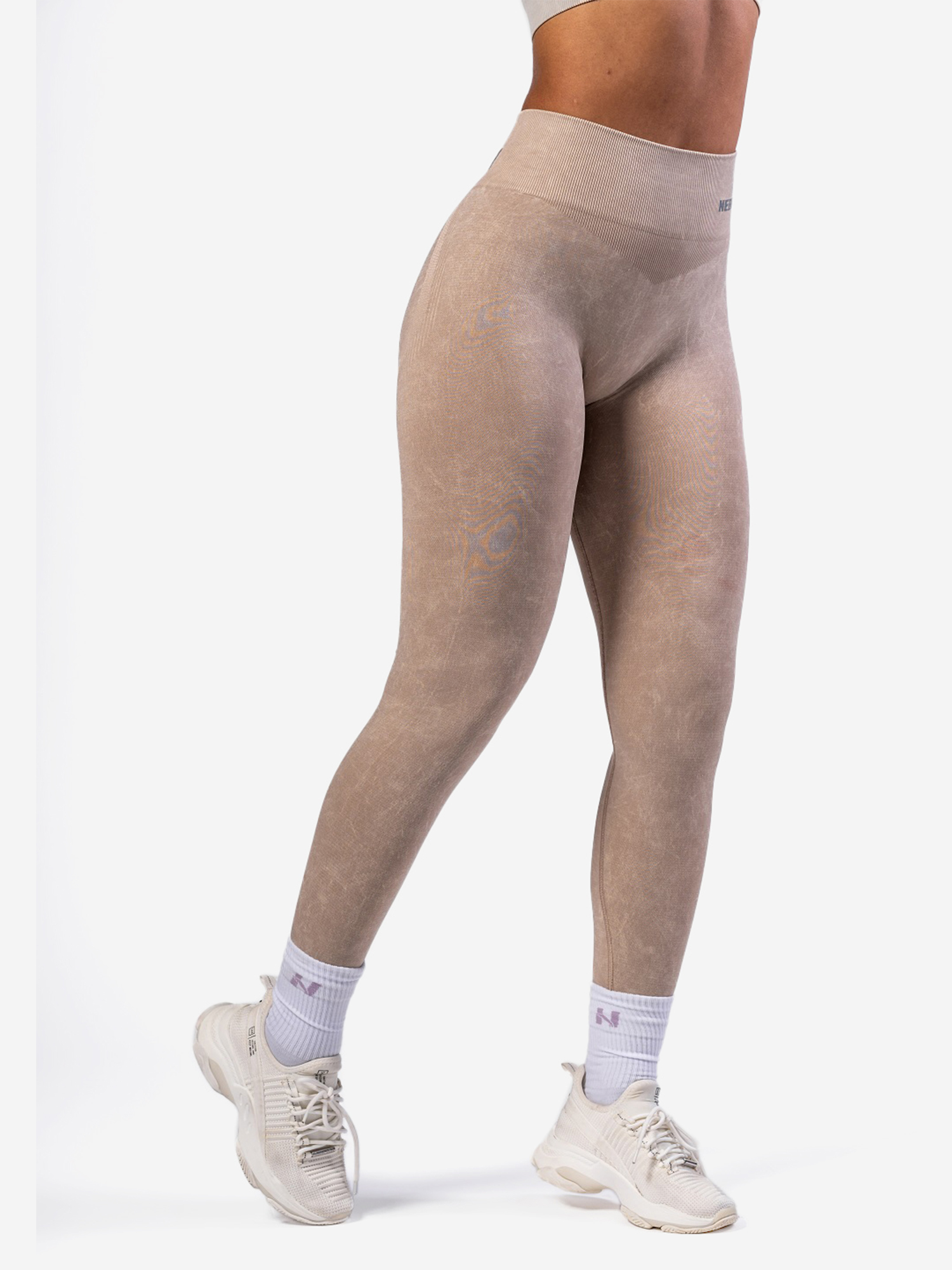 Изображение товара Бесшовные легинсы с высокой талией MAXIMUM PUSH-UP кремовые 302 для спорта йоги и фитнеса