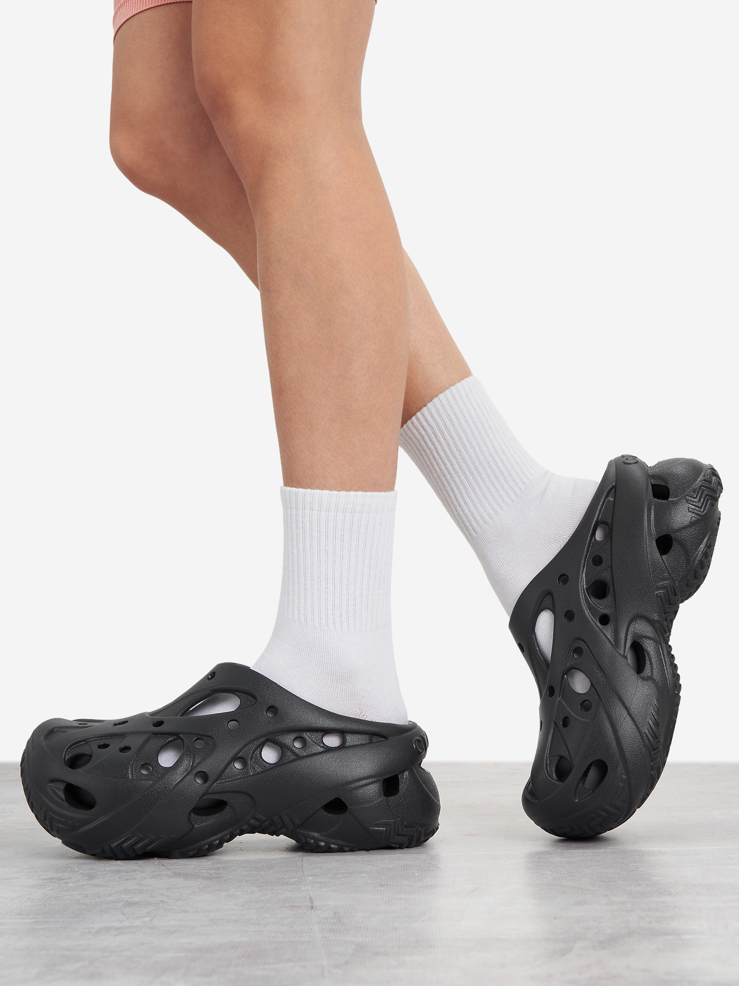 Сабо женские Crocs Caged, черный, арт. 211141c1g-001