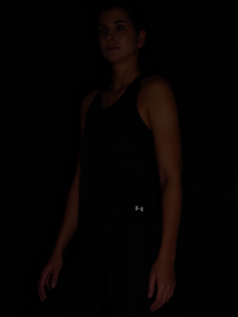 Майка женская Under Armour Launch Singlet