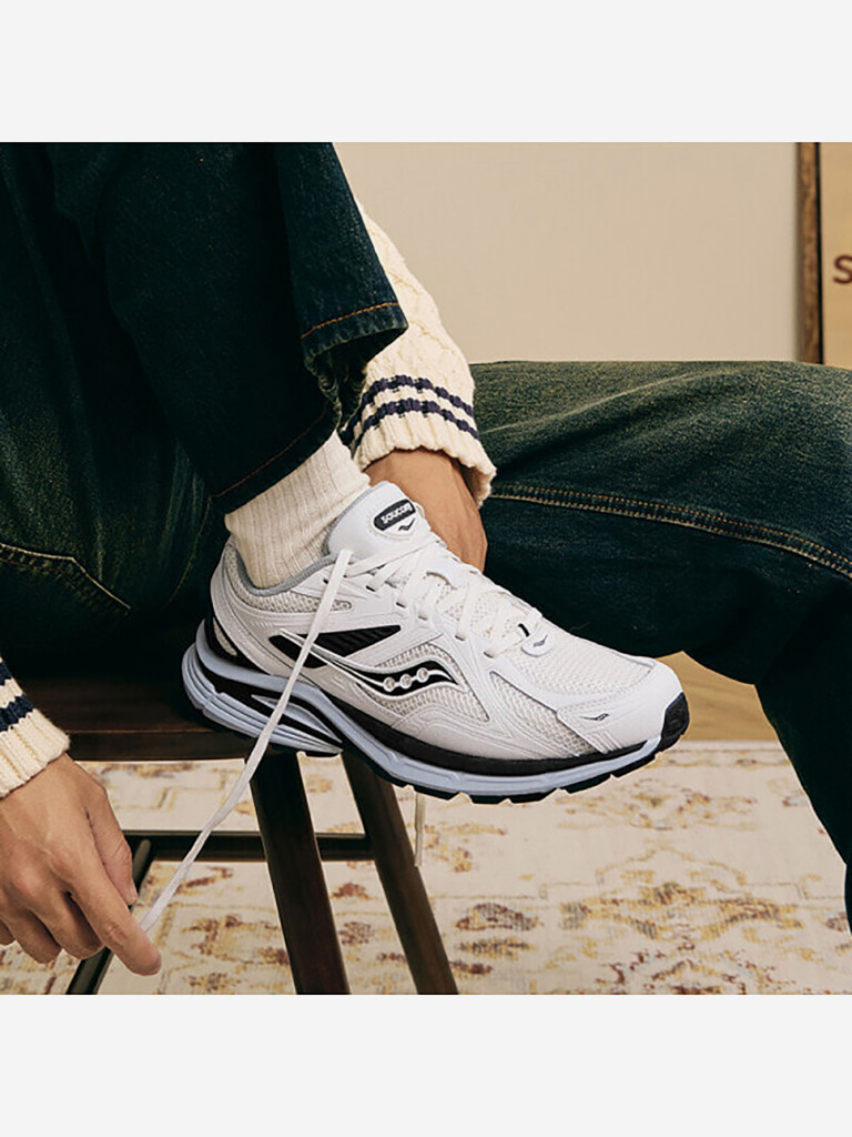 Кроссовки Saucony Kinvara 4