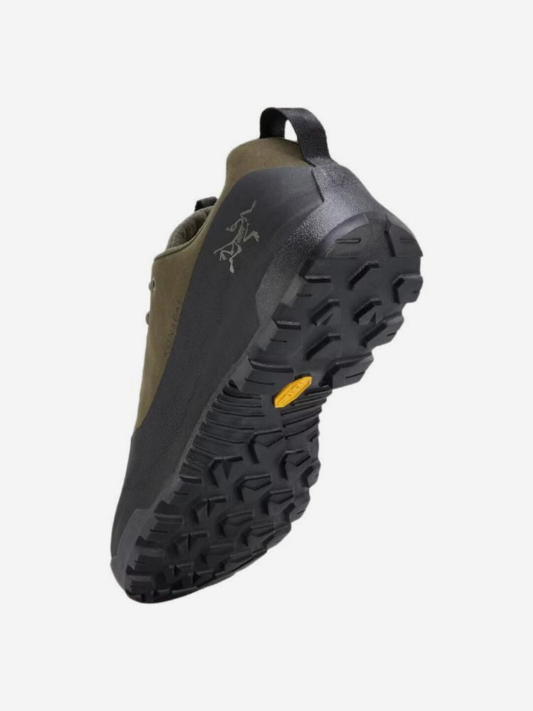 Кроссовки женские Arc'teryx Konseal
