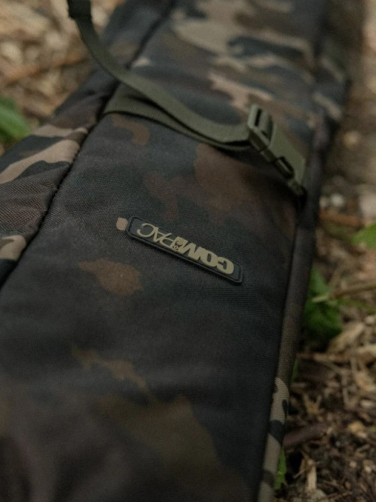 Чехол KORDA для 3-х удилищ Compac 3 Rod Holdall 10ft Dark Kamo