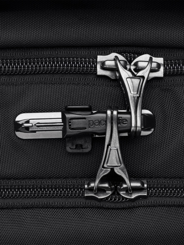 Рюкзак антивор Pacsafe V 26L Tour, Jet Black, 26 л.