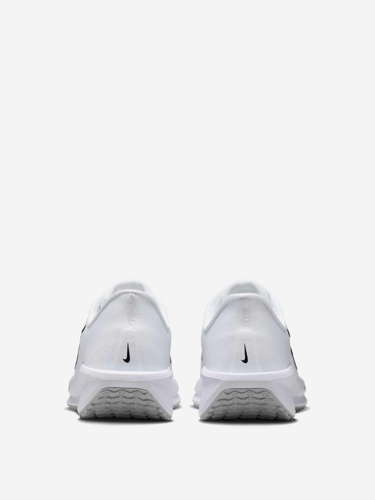 Кроссовки женские Nike Quest 6