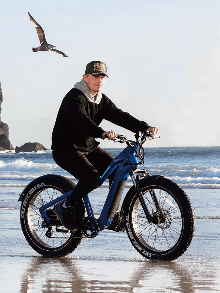 Электровелосипед на толстых шинах OKAI EB50 Ranger, 26"x4", 750W