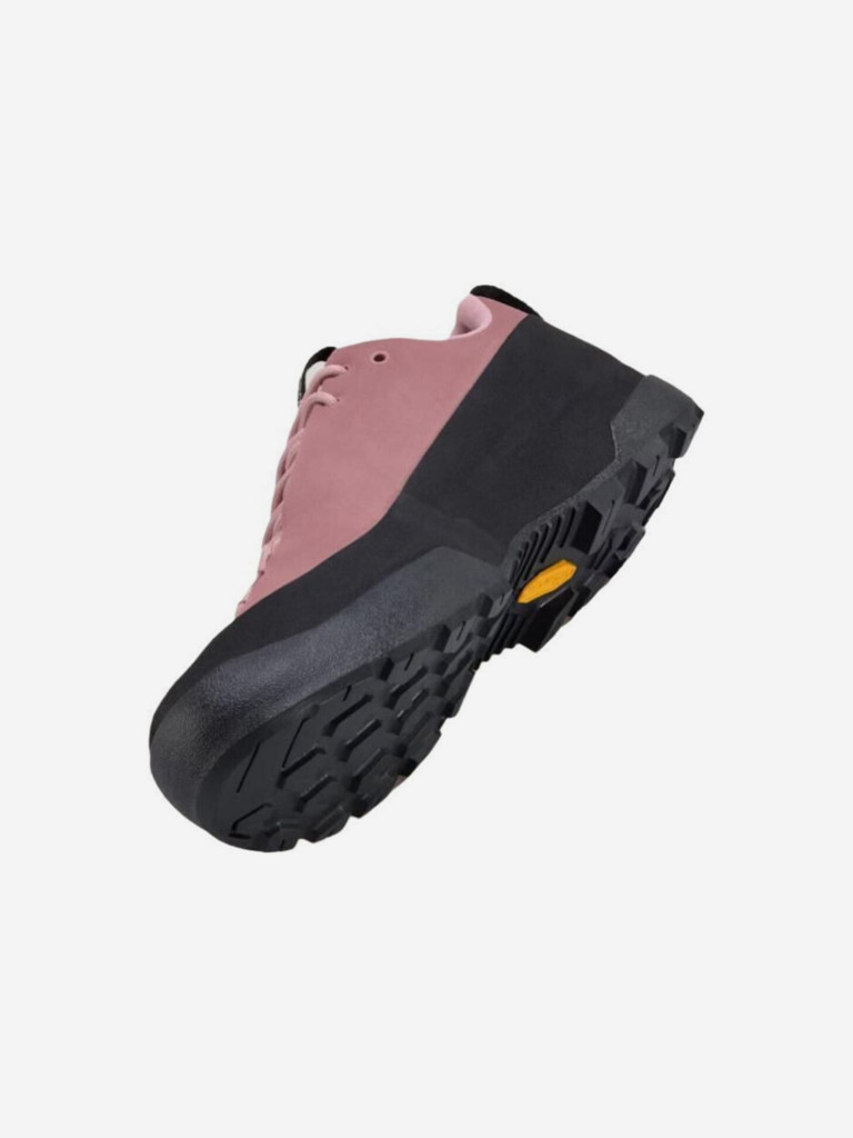 Кроссовки женские Arc'teryx Konseal
