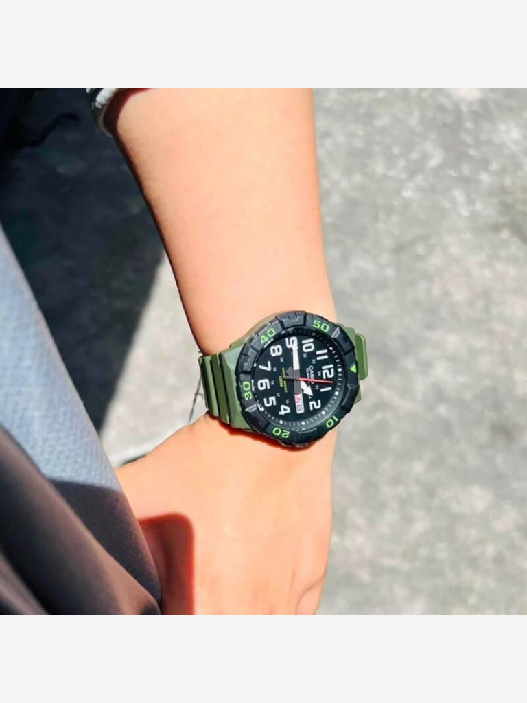 Наручные часы CASIO