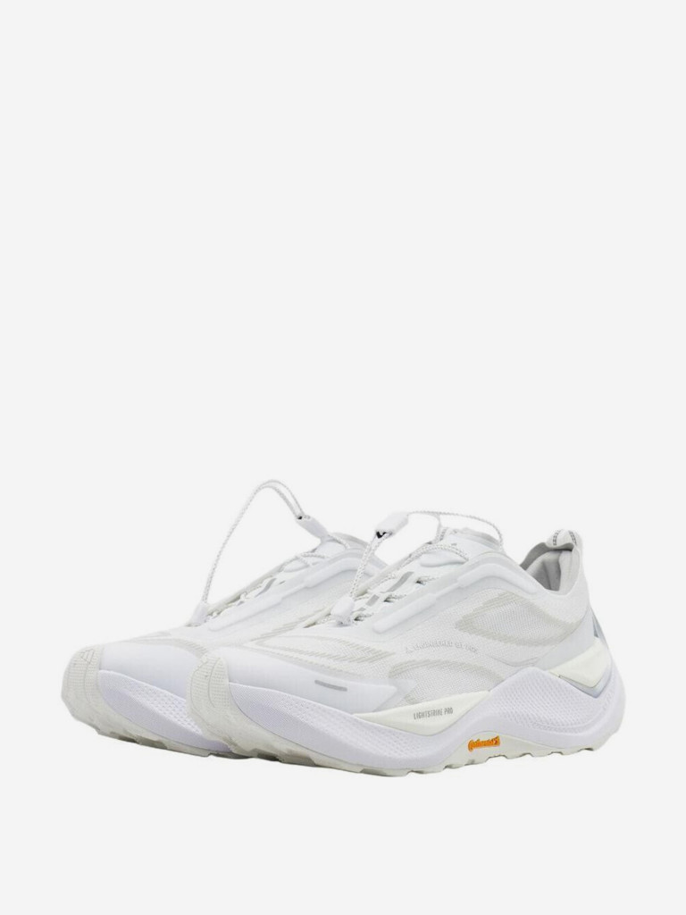 Кроссовки мужские Adidas Holo Peak