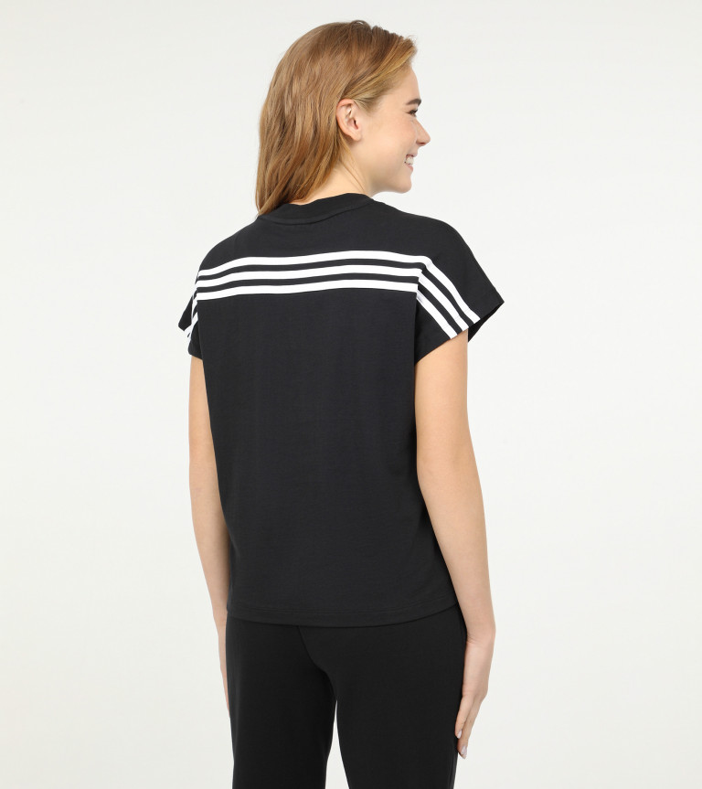 Футболка женская adidas Must Haves 3-Stripes Tee