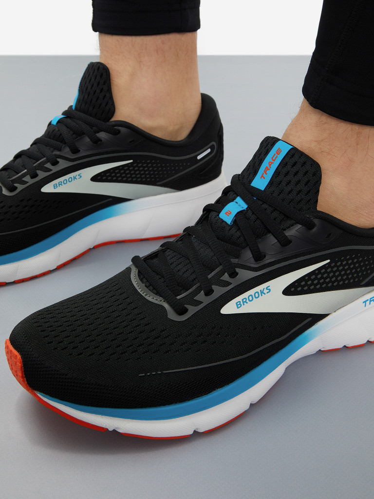 Brooks TRace 2