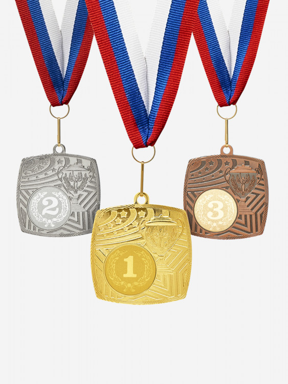 Три комплекта медалей за 1,2,3 место
