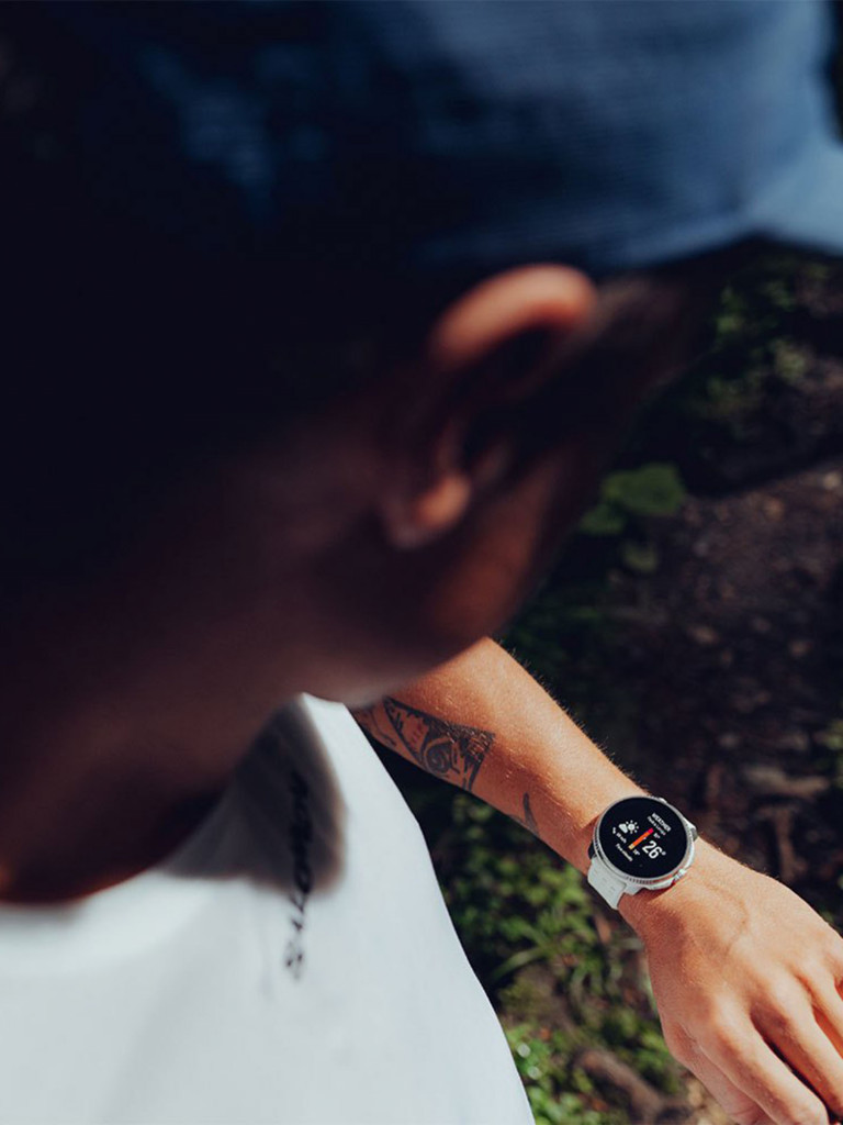 Спортивные умные часы SUUNTO RACE Stainless steel Birch