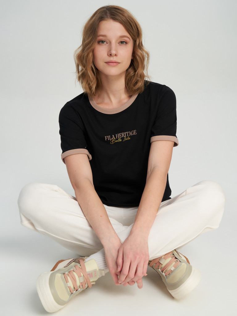 Футболка женская FILA