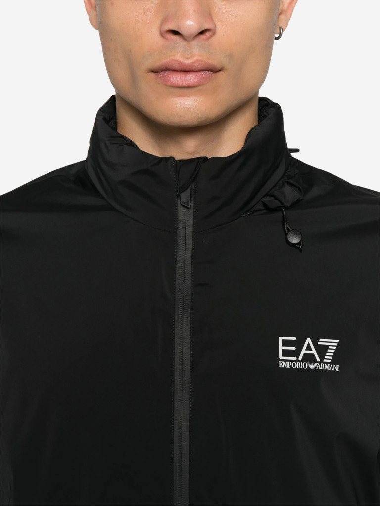 Ветровка мужская EA7