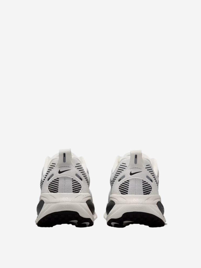 Кроссовки женские Nike Vomero 18