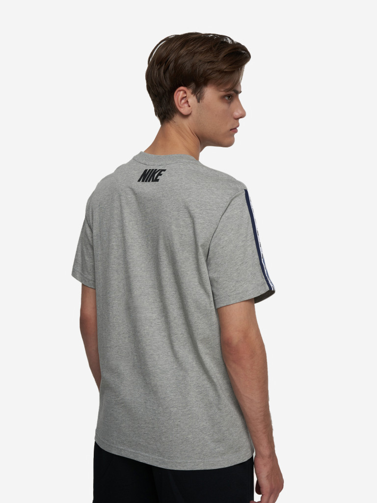 Футболка мужская Nike Repeat