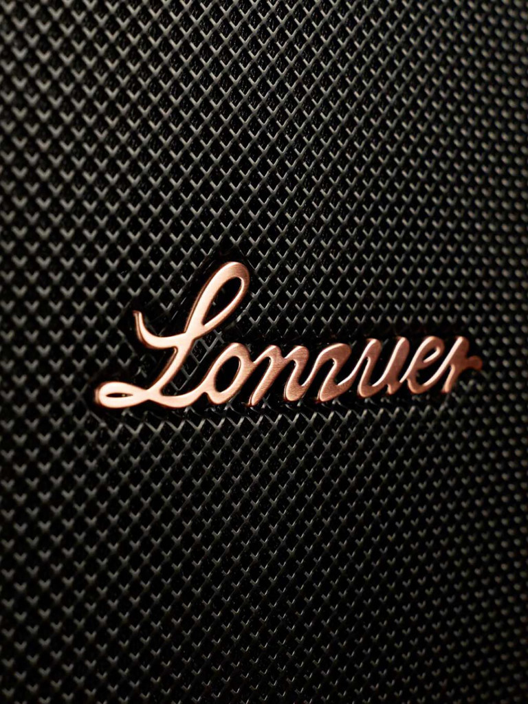 Беспроводная портативная колонка с двумя микрофонами BukaTech Lonzuer Running Black, 70 Вт