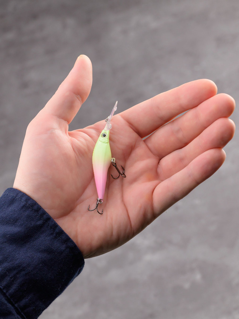 Воблер Akara Fang 50F минноу плавающий на окуня, голавля, форель 3,5гр A252G