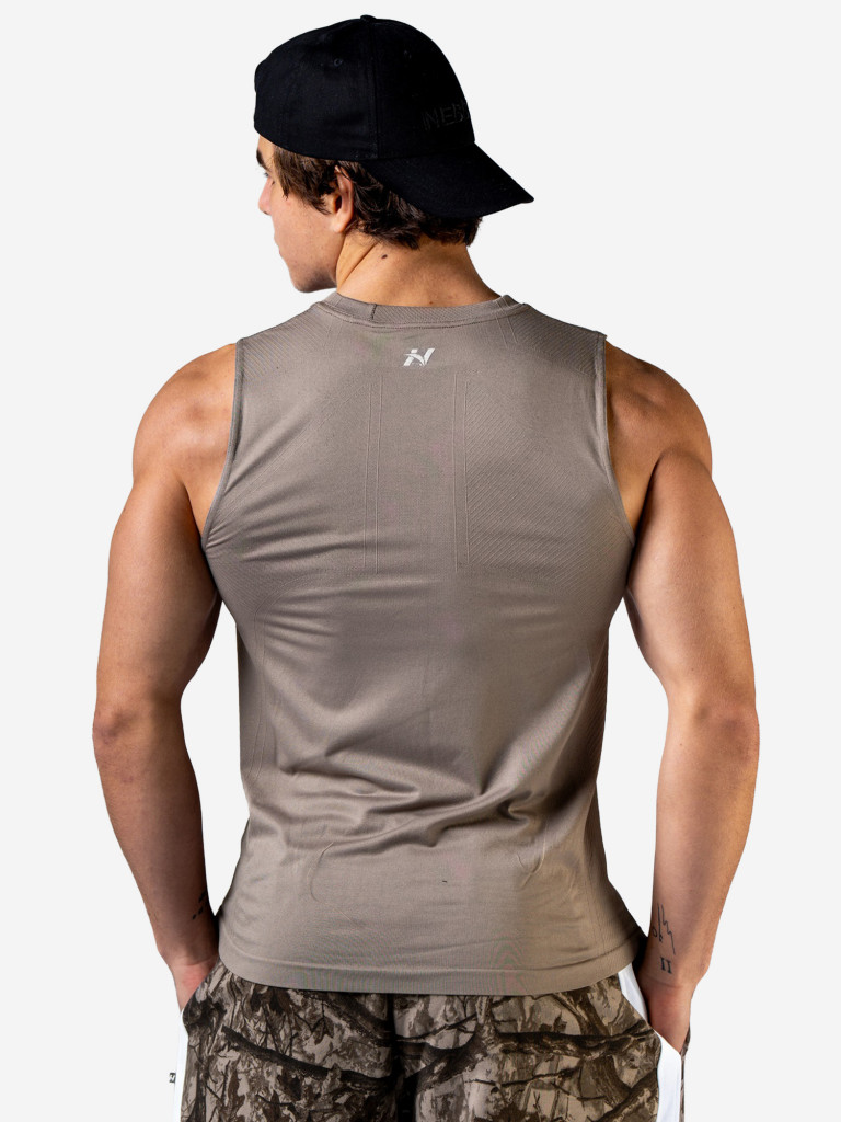 Майка мужская спортивная NEBBIA Seamless Tank POWER 899 Light brown