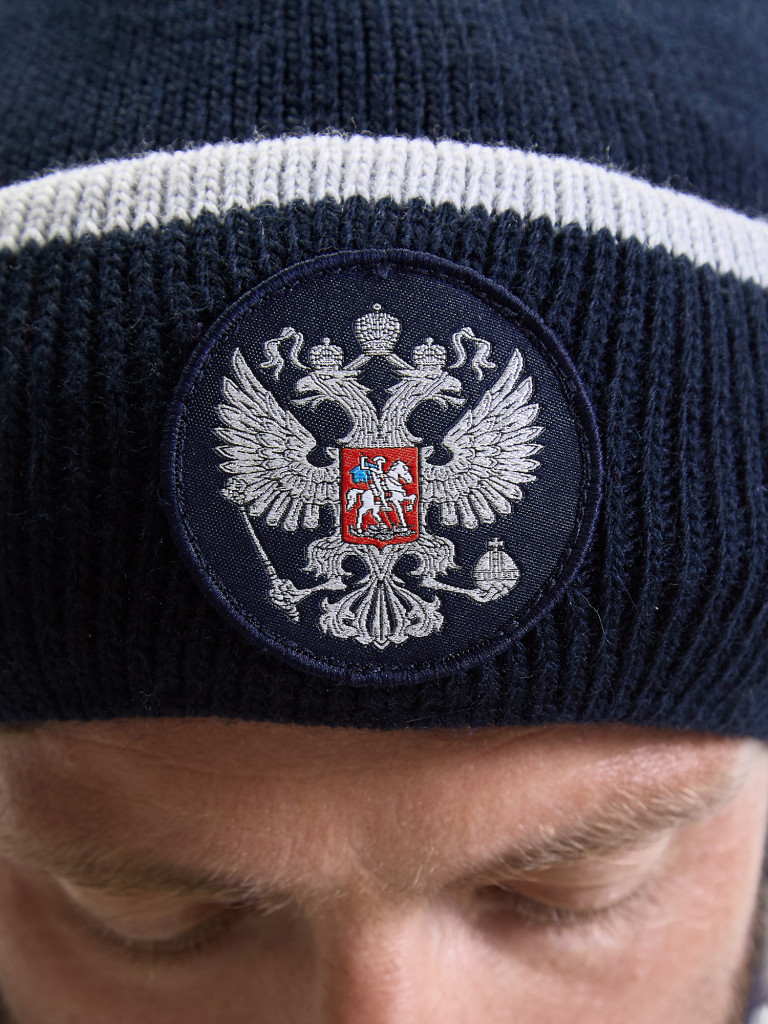Шапка вязаная Forward