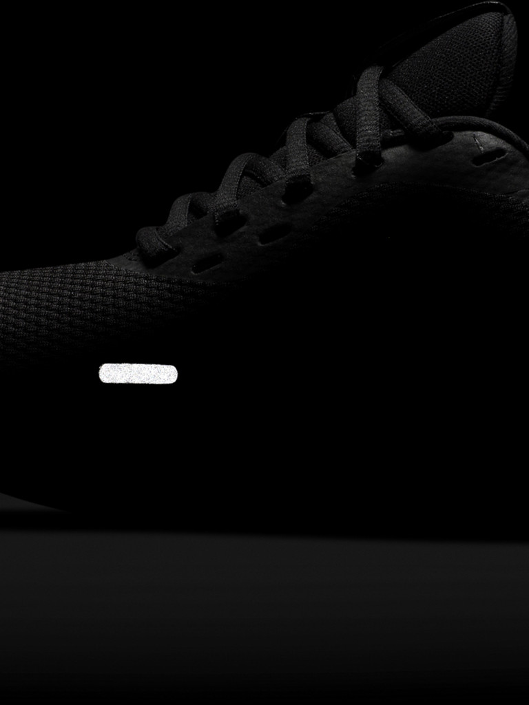 Кроссовки женские Nike Revolution 5